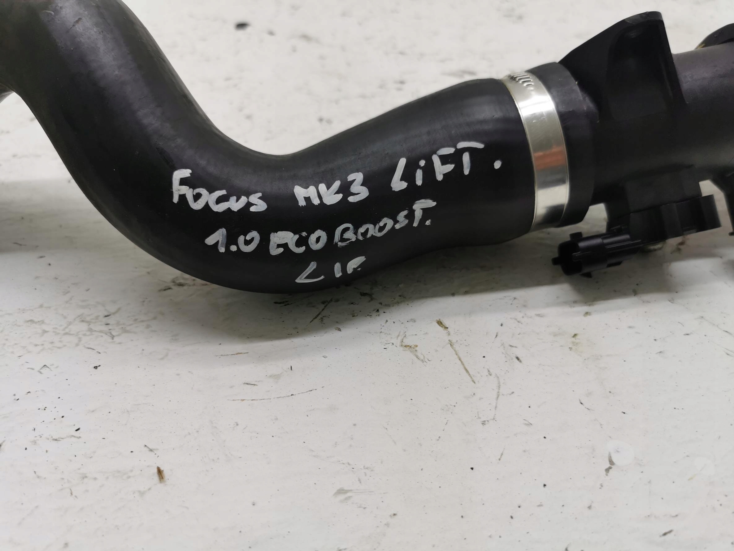 pipe of the intercooler sensor FORD FOCUS MK3 LIFT 1.0
