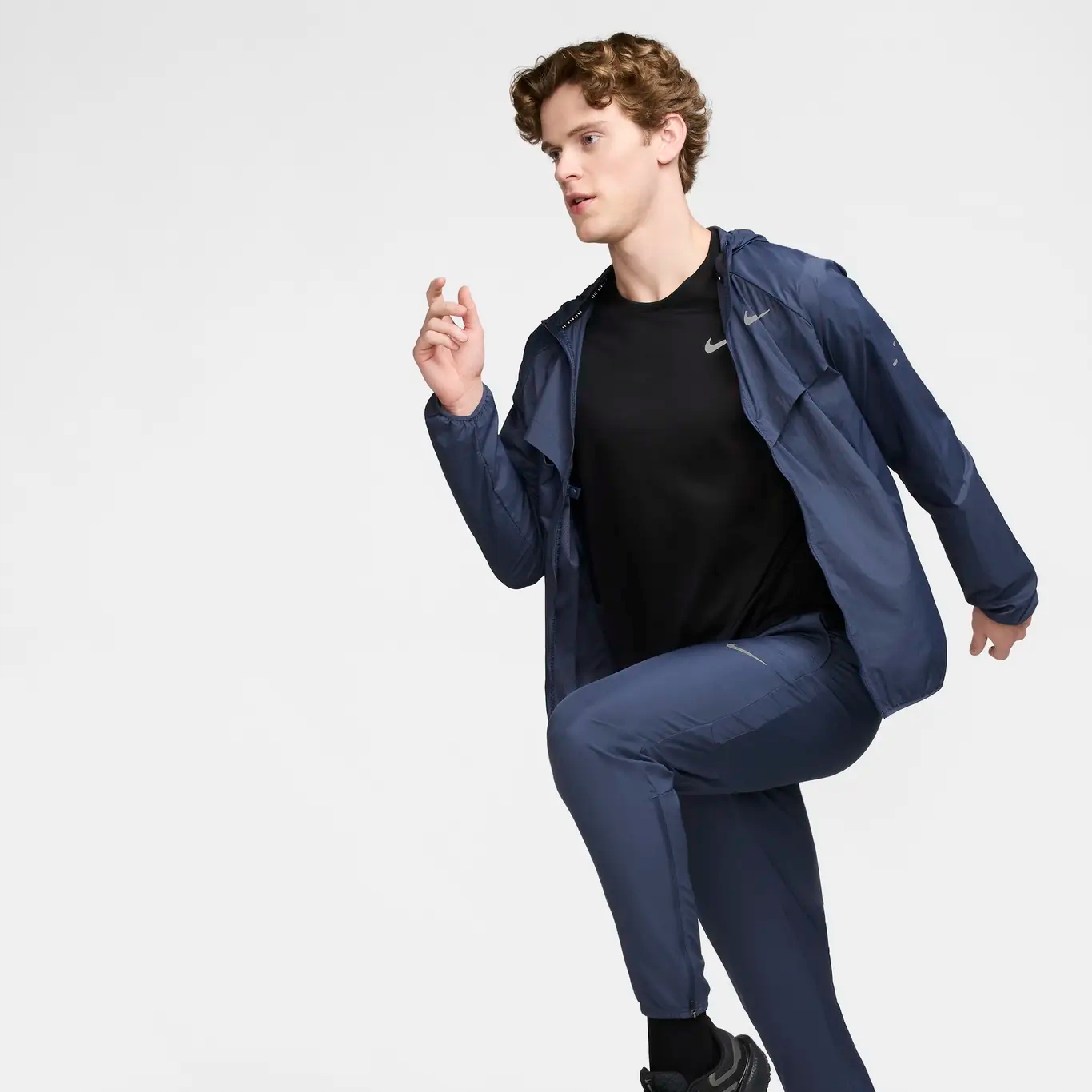 Nike Spodnie do biegania Challenger M FQ4780-437 R M