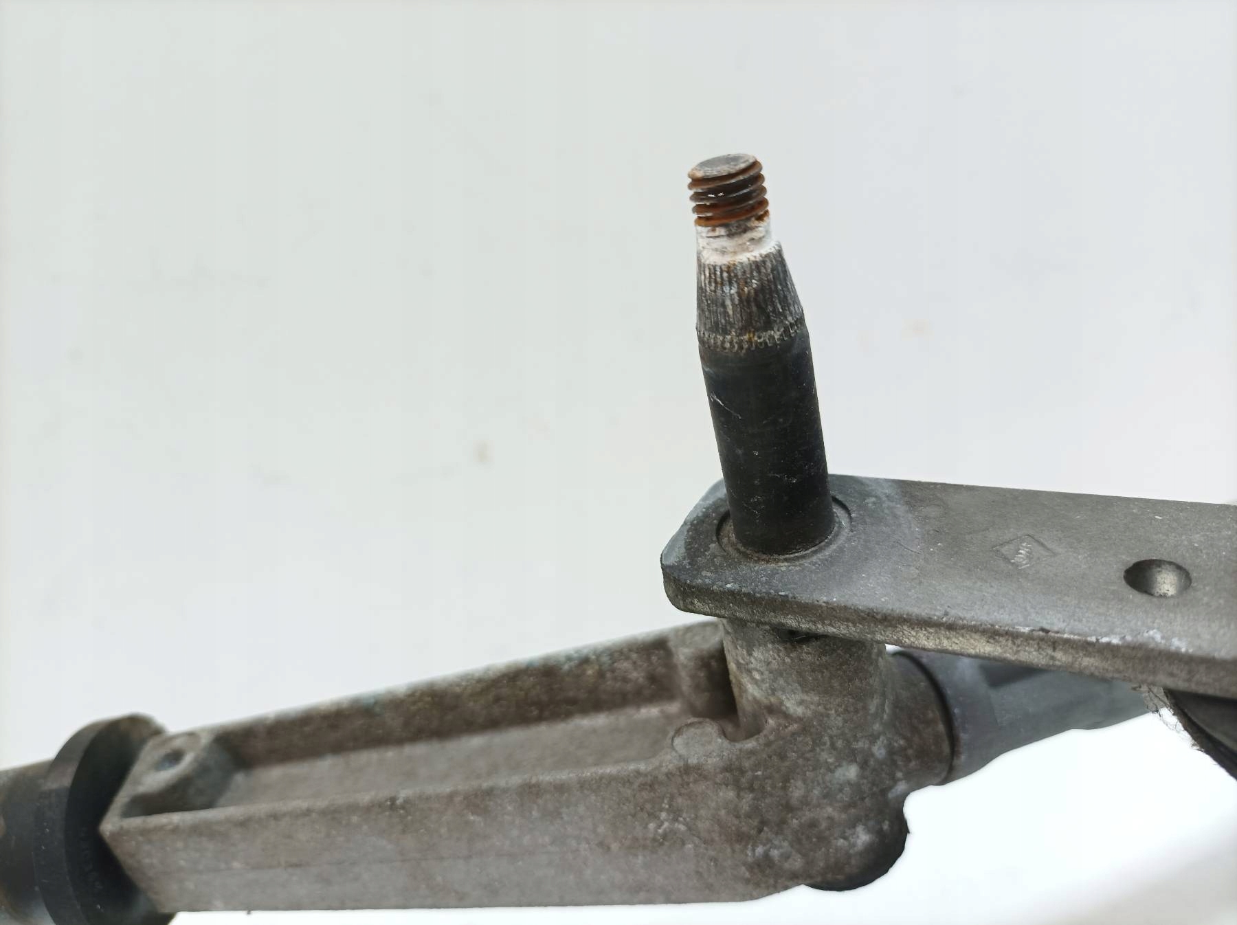 wiper mechanism front 09151848 Volvo S60 and (2000-2009)