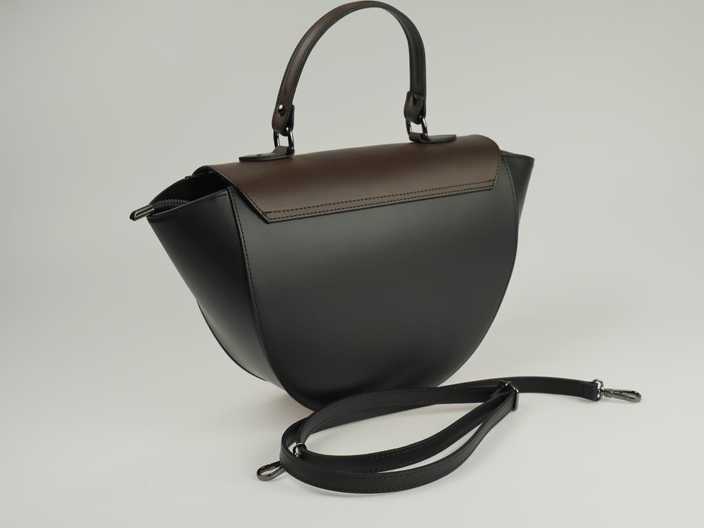 VERA PELLE ITALY Elegancka torebka modny kuferek Materiał dominujący skóra naturalna