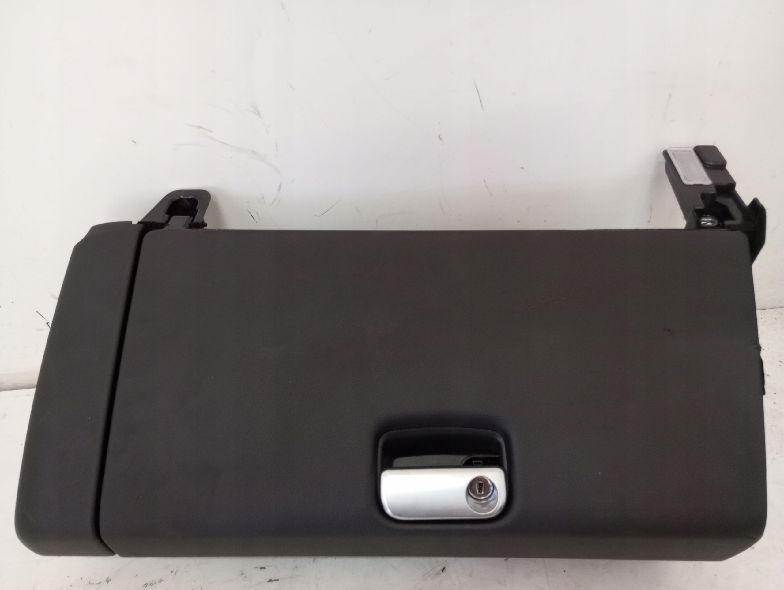 Schowek PORSCHE CARRERA 991