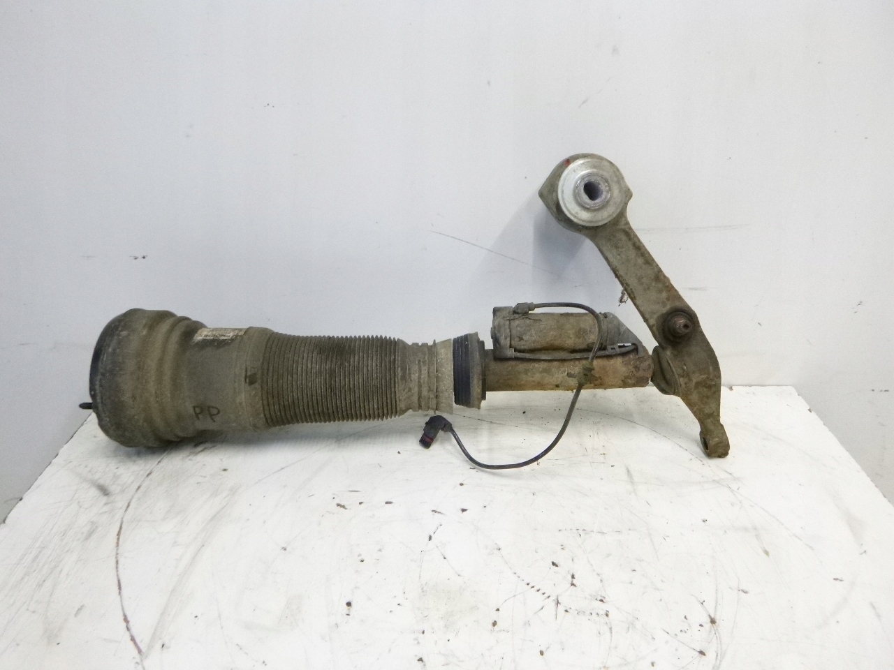 shock absorber ABC front right Mercedes W220 S klasa . AIRMATIC