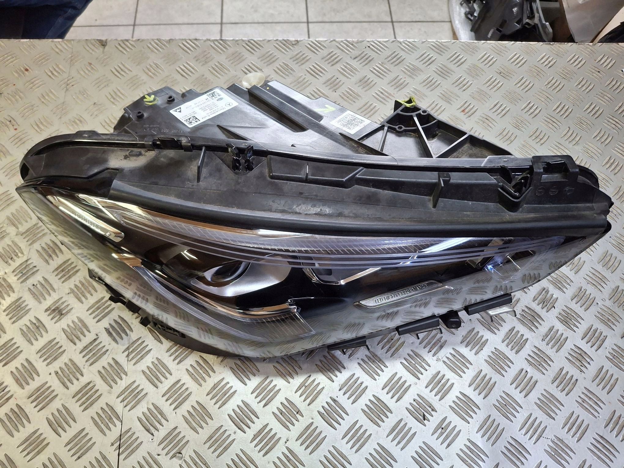 light right front FULL LED PERFORMANCE MERCEDES CLA II 2019R->