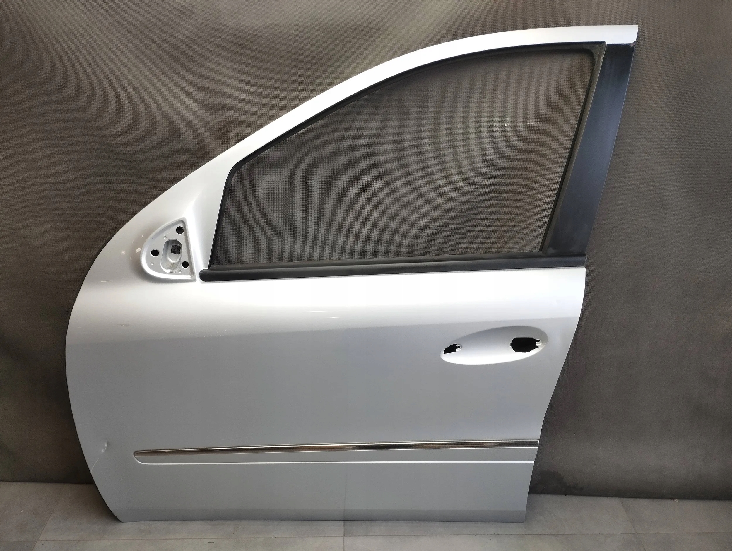 Mercedes ML W164 ДВЕРІ ЗЛІВА ПЕРЕД 775