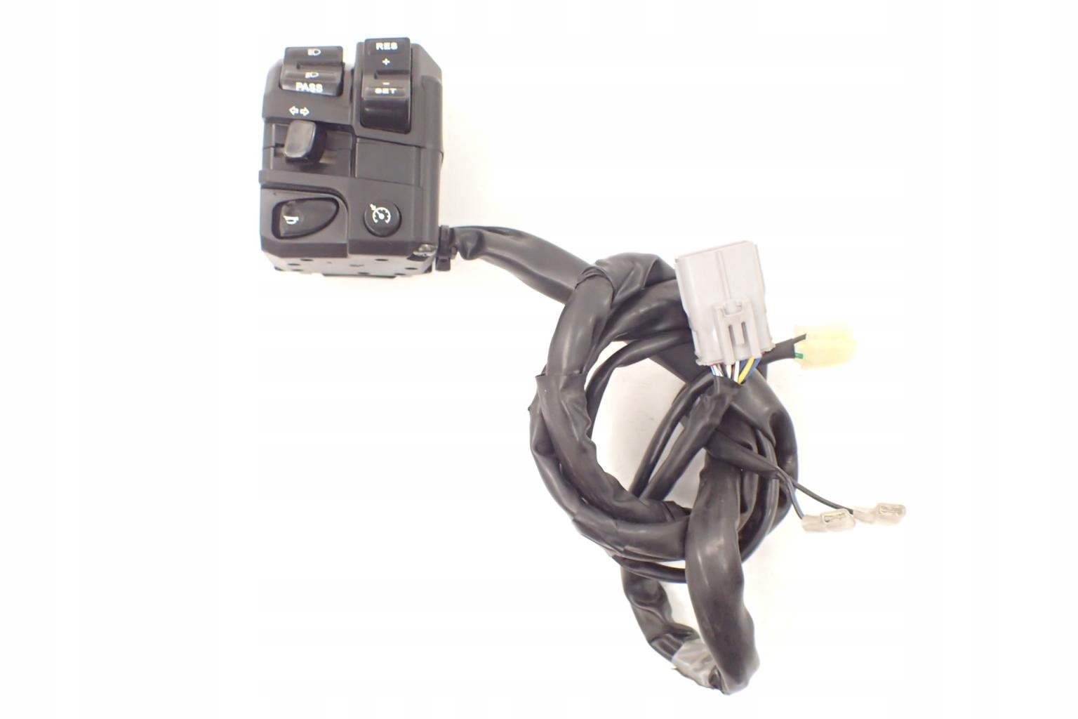 127593 - Yamaha MT-10 16 лівий перемикач