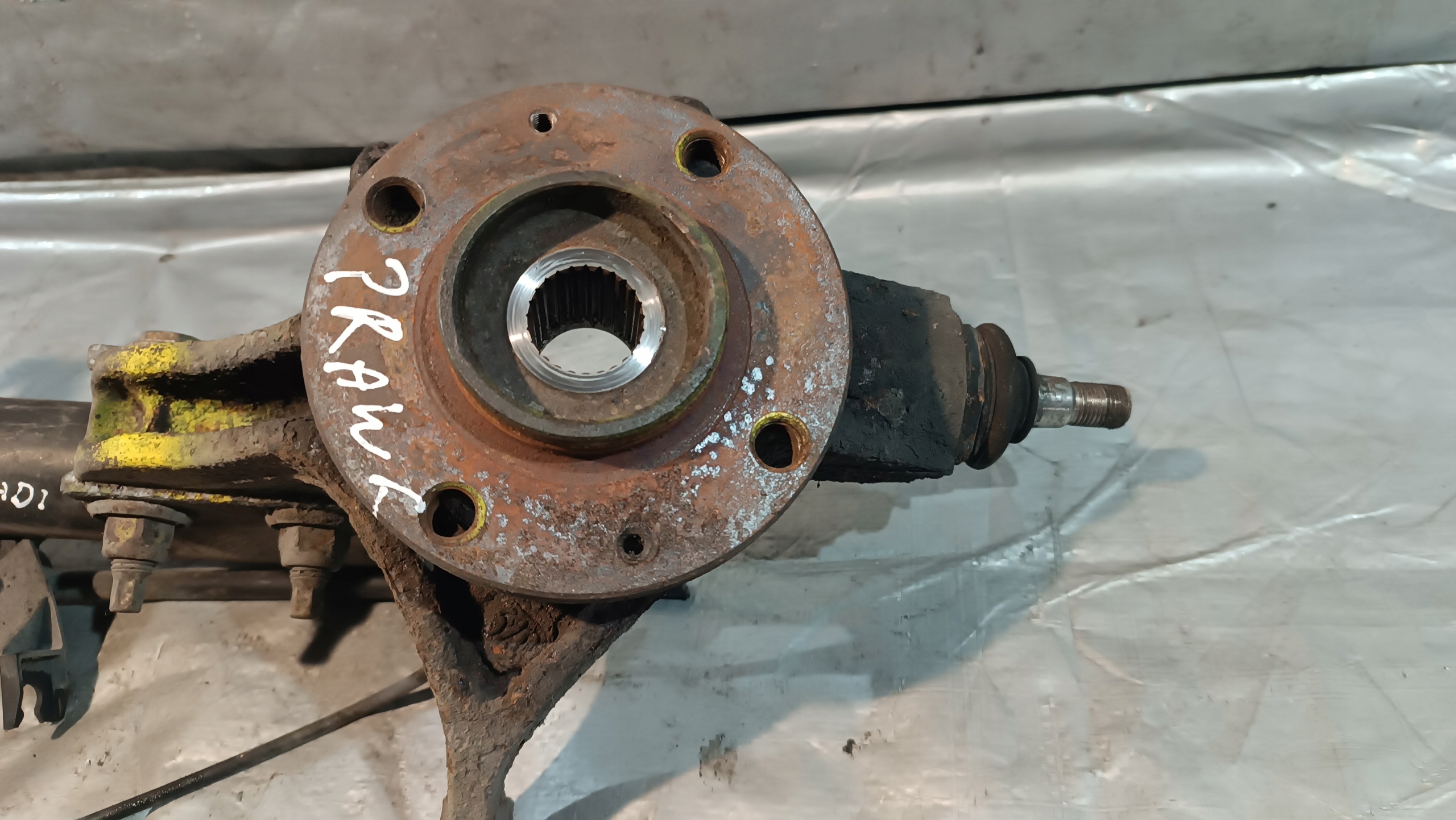 McPherson right front CITROEN C4 1.4B 2005r