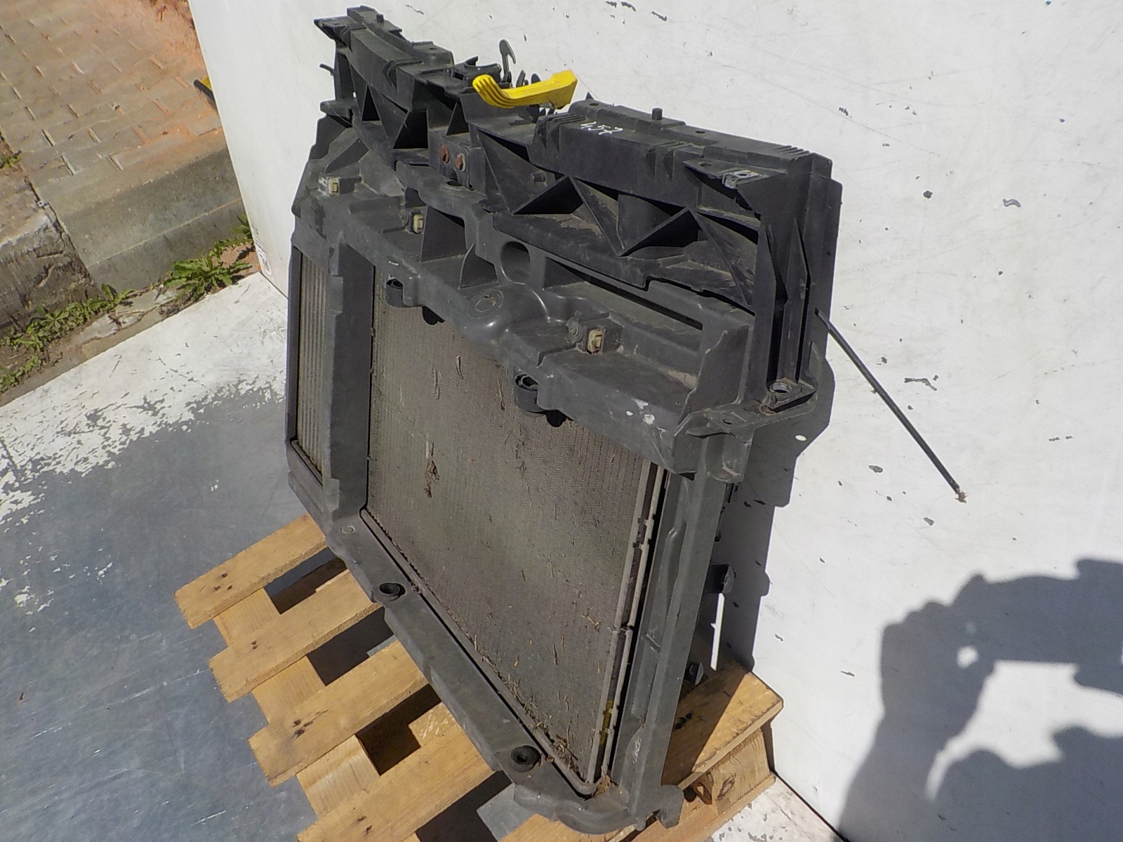 457 CITROEN C3 PICASSO 1.6 HDI support panel for radiators pillar iron