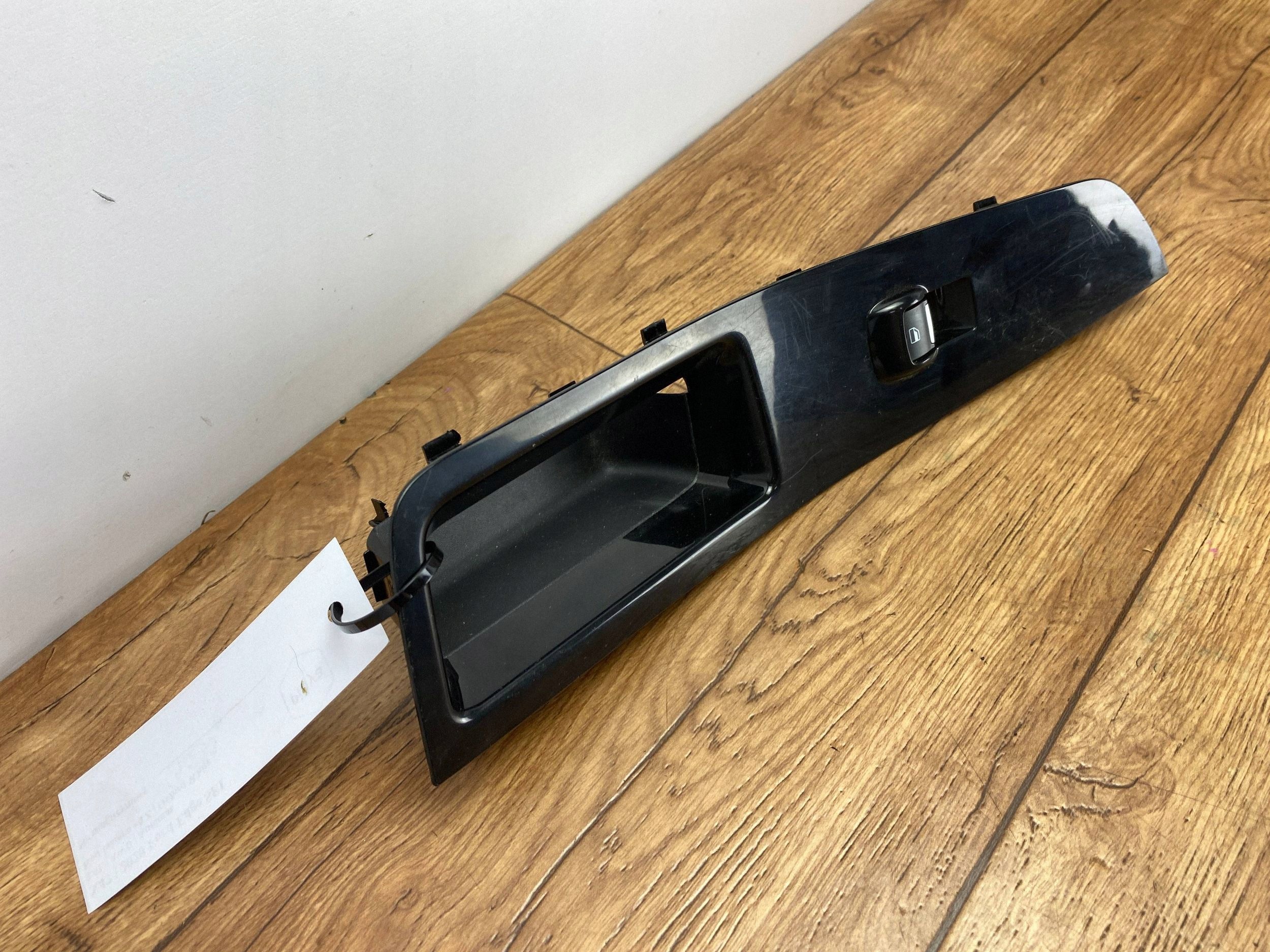 switch windows uchylnej Ford Edge II 2019+