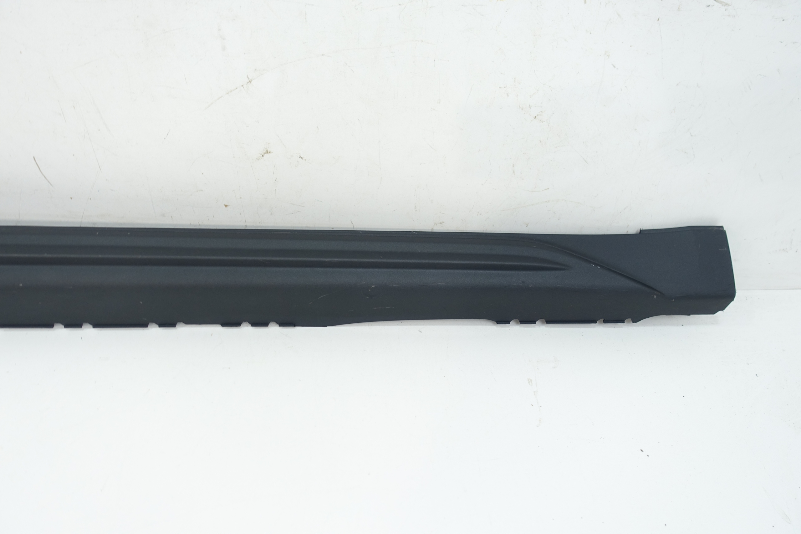 moulding threshold right AUDI A4 B9 LIFT KOMBI ALLROAD