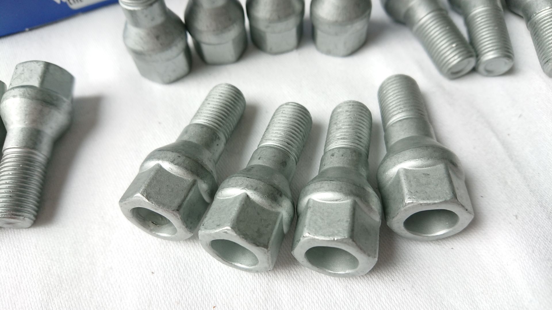 ŚRUBY KOŁA 16szt CITROEN C2 C3 I II III C4 I II Gwint M12x1.25