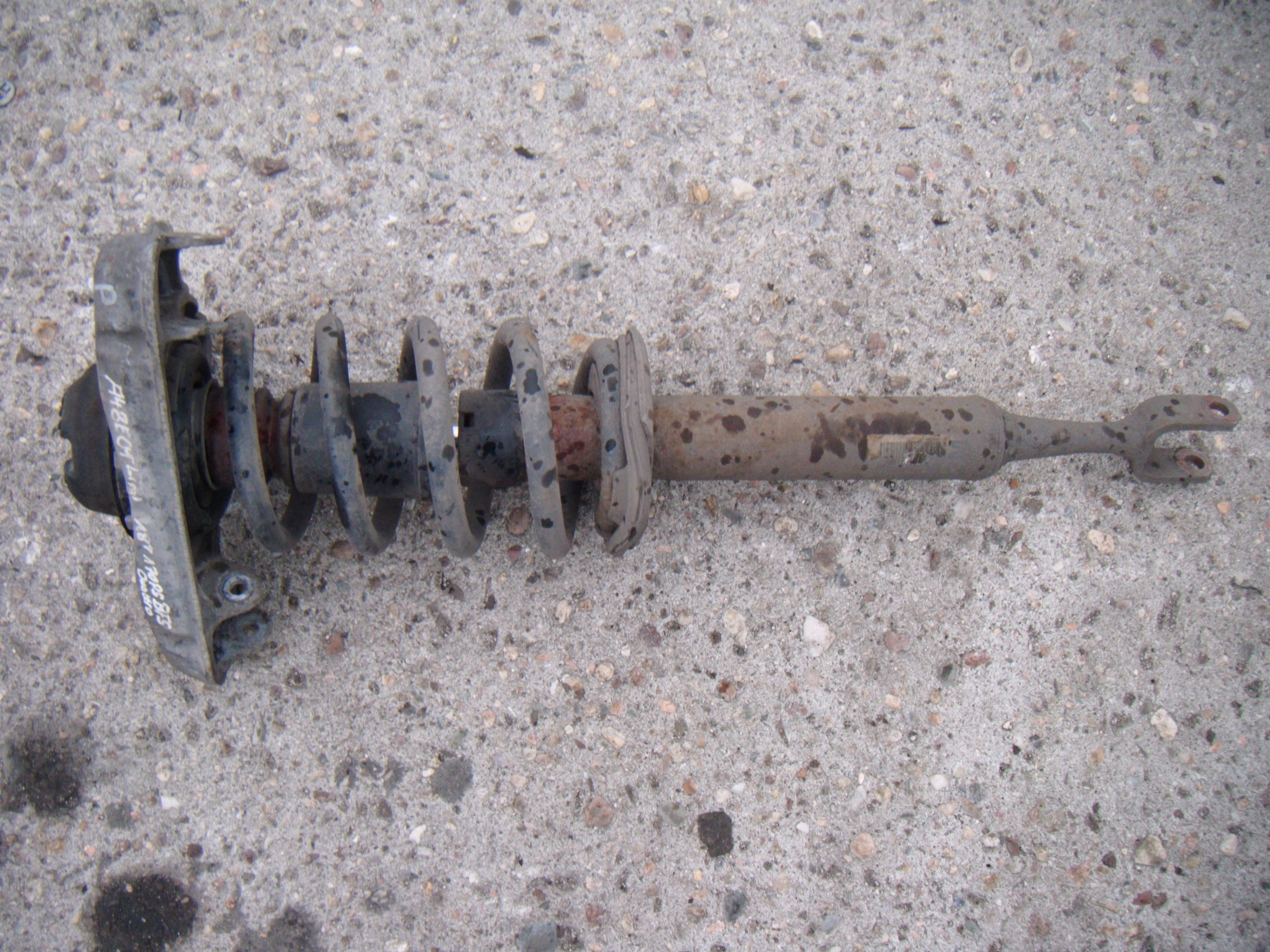 AUDI A4 B6 00-06 SPRĘŻYNA AMORTYZATOR PRAWY PRZÓD