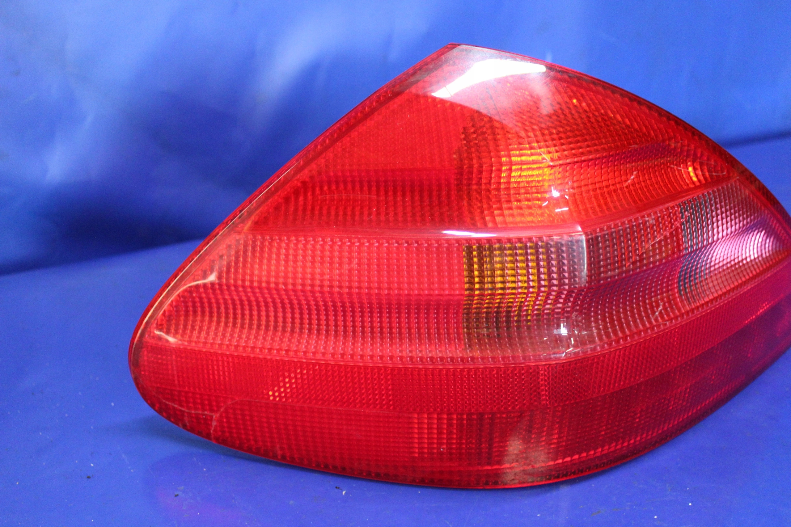 фонарь левый MERCEDES SL R230 A2308200164
