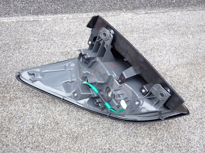 HONDA HR-V II LED 15- light right rear rear part