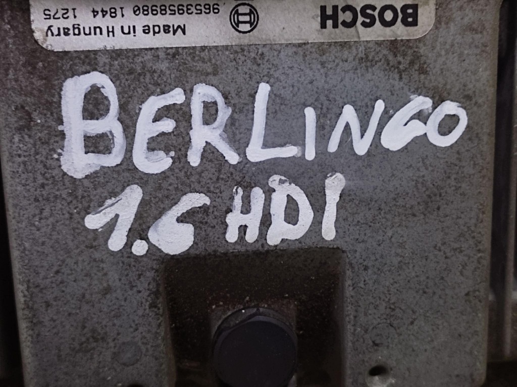 CITROEN BERLINGO 1.6 HDI control unit of the engine 0281012619