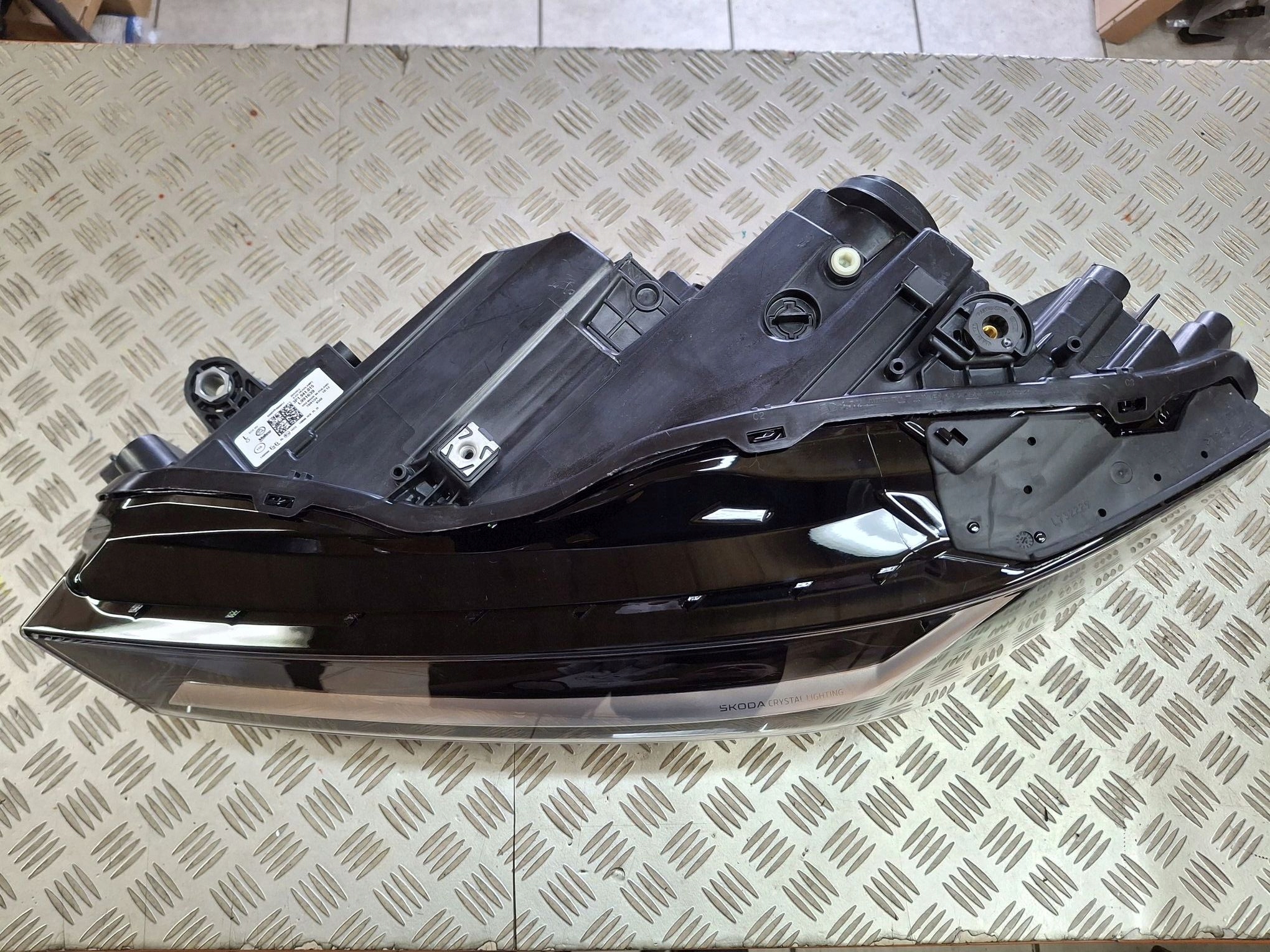 light right or left front FULL LED CRYSTAL SKODA SUPERB IV 2023R->