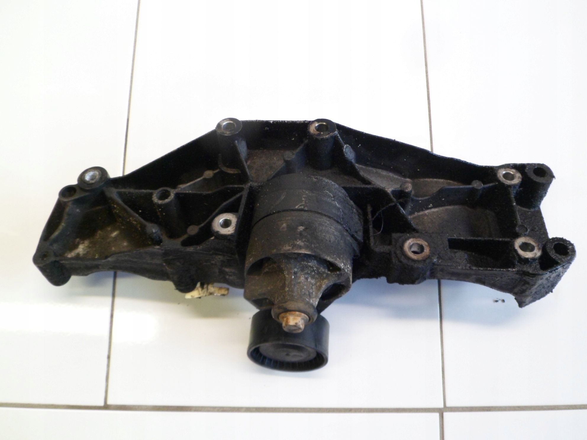 FORD TRANSIT MK7 2.4 TDCI engine mount 6C1Q-10K019-AD