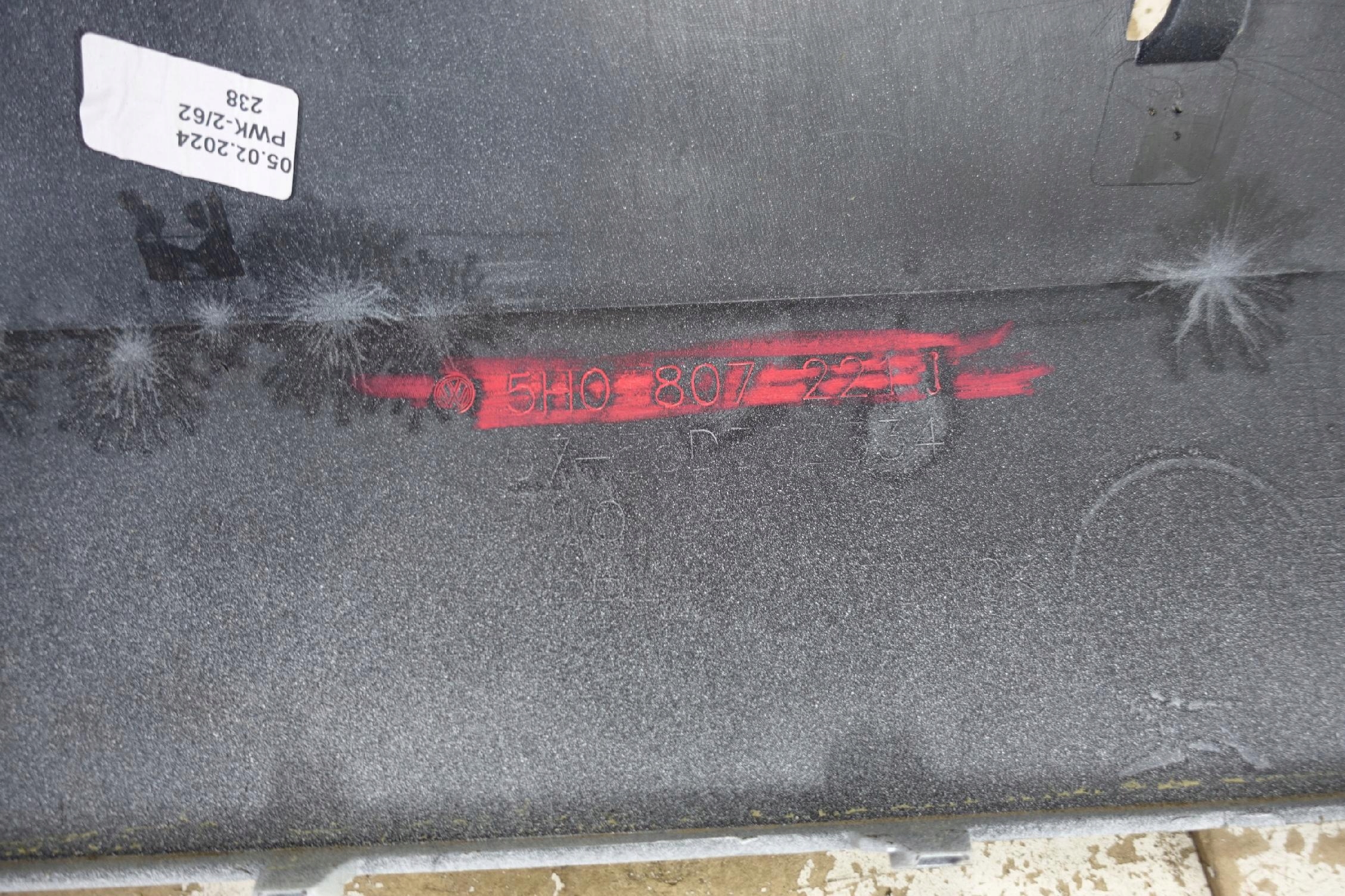 VW GOLF VIII 2019- bumper front front 5H0807221J