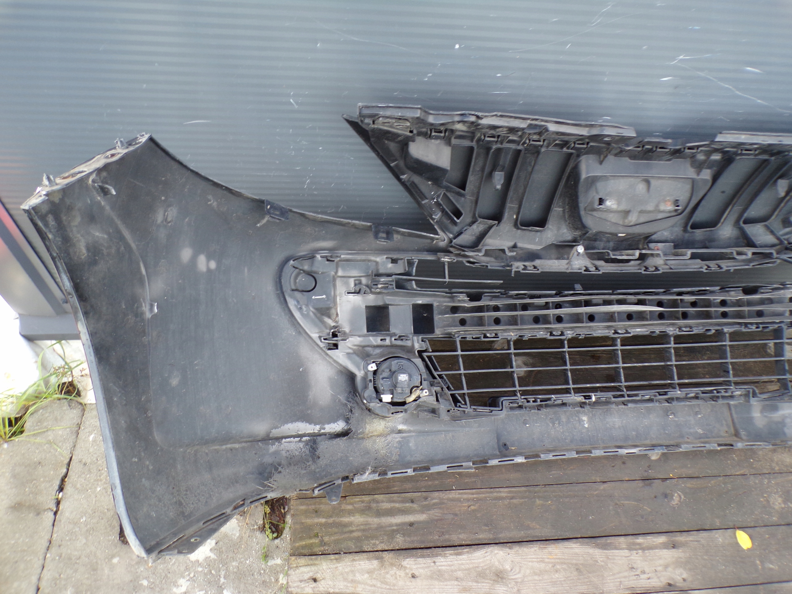 front bumper front PEUGEOT 207 LIFT