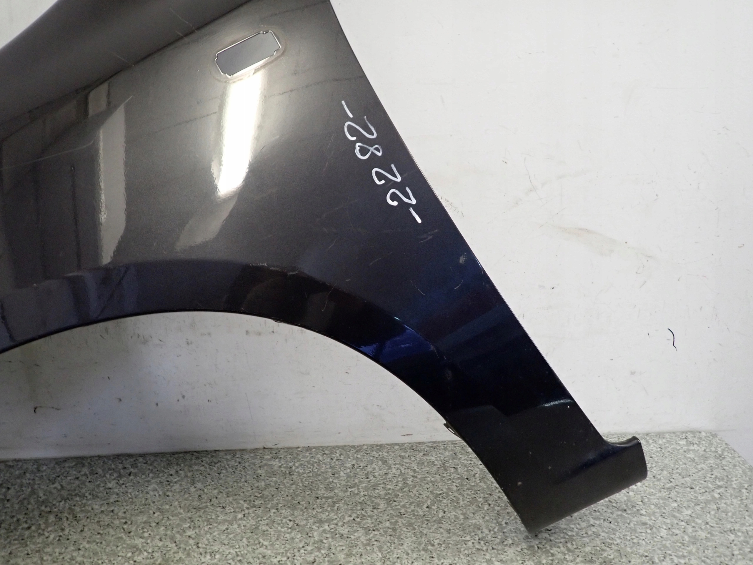 C09871c64950ba2eebffecd554a4