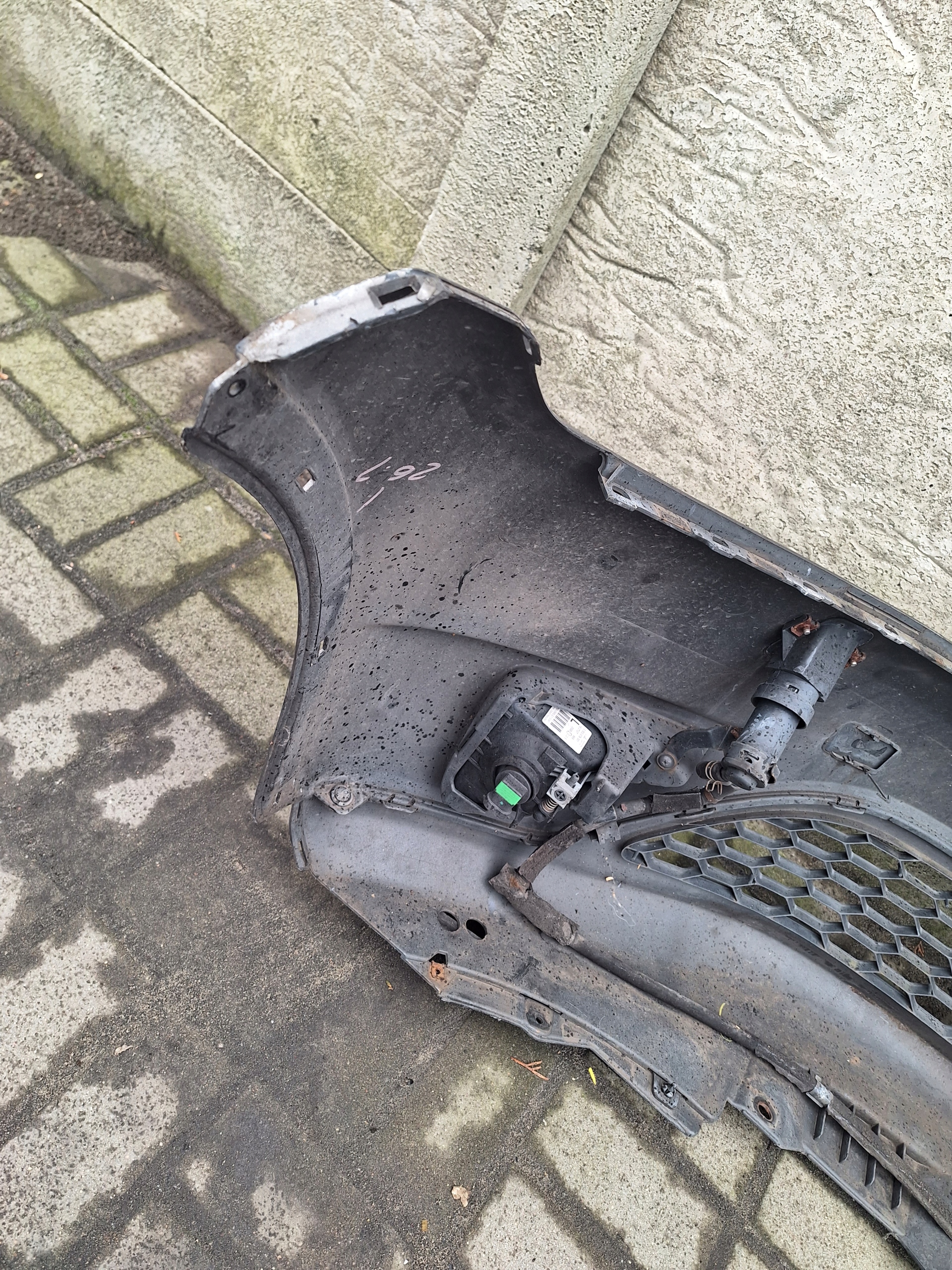 HONDA CIVIC VIII UFO 05-08 bumper + washers