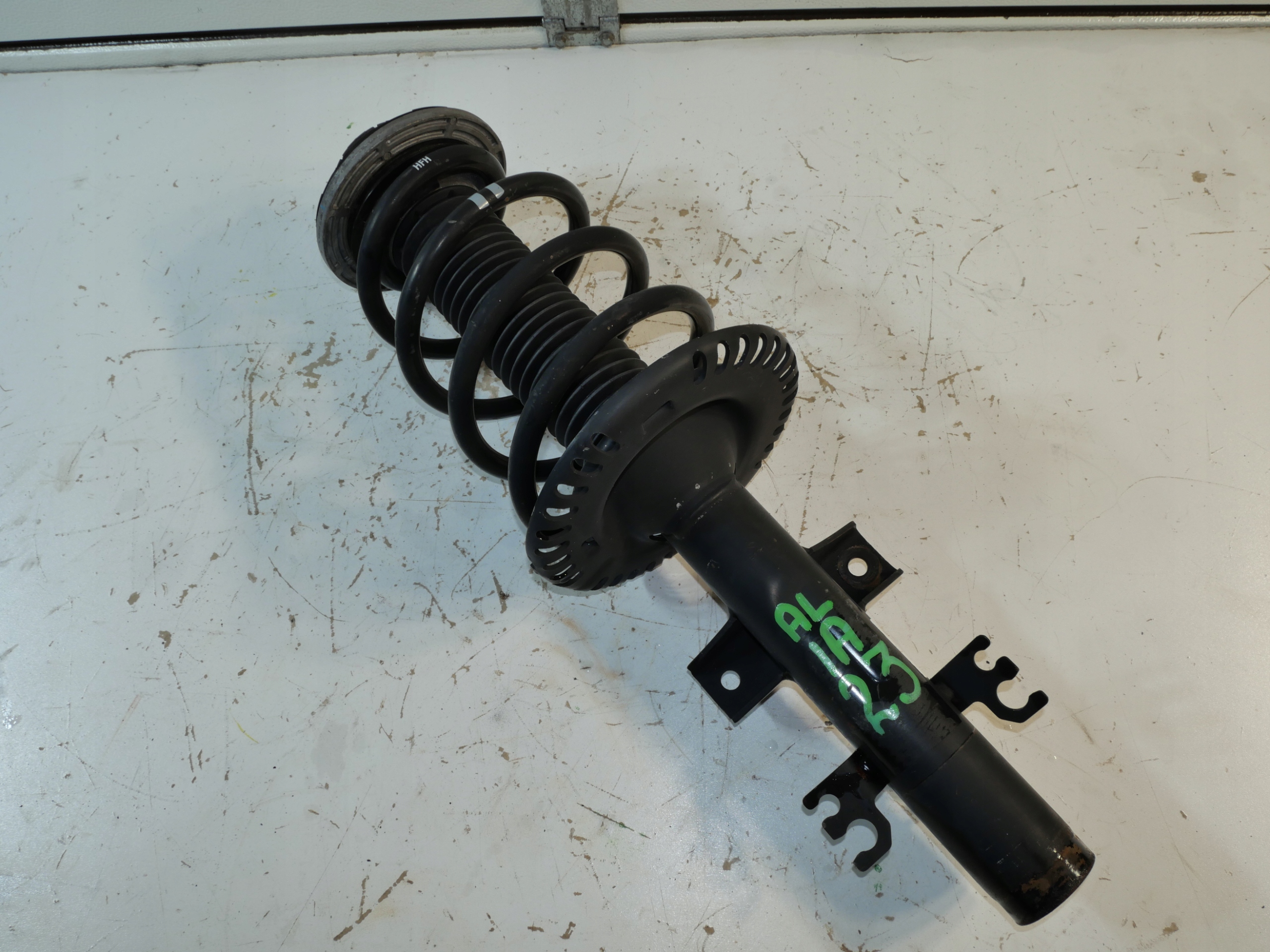 shock absorber front VW TRANSPORTER T5 FL T6 7E5413031H