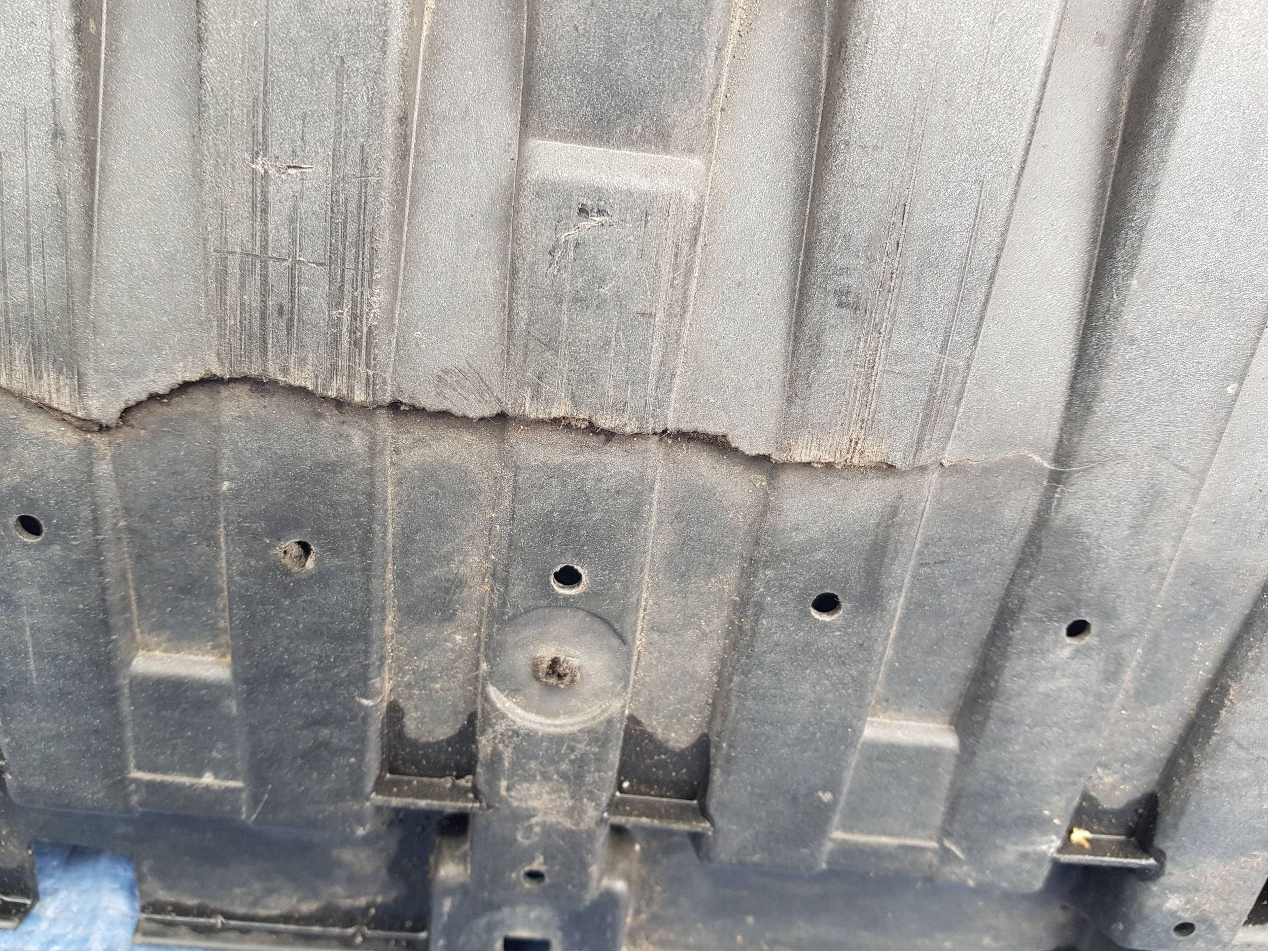cover lower below bumper of a bumper AUDI A8 D4