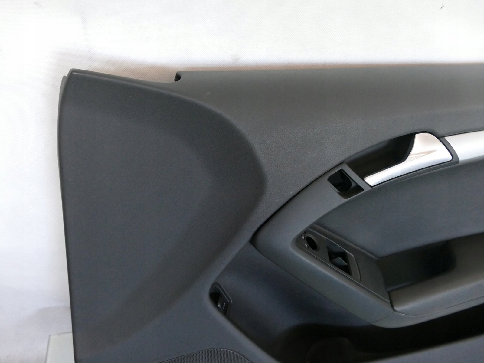 AUDI A5 8T COUPE side door right black leather