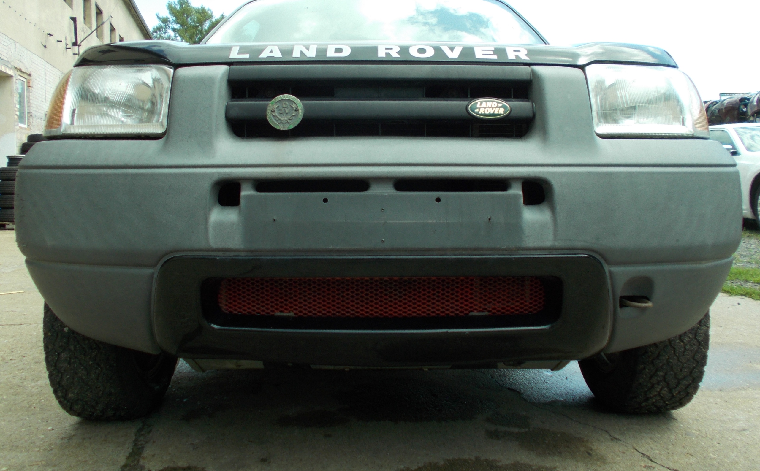 LAND ROVER FREELANDER and bumper front front