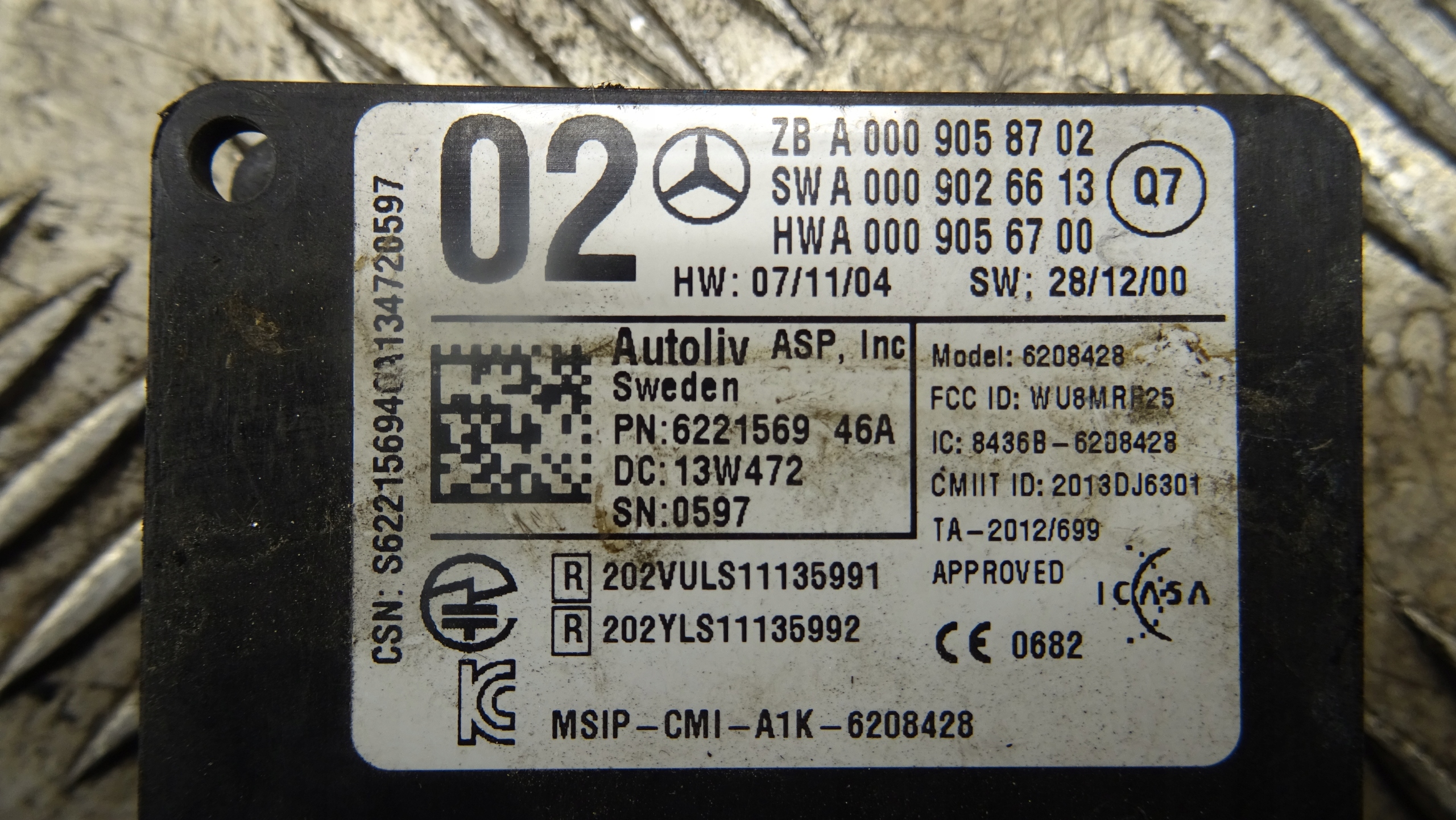 MERCEDES RADAR SENSOR DISTRONIC ACC A0009058702 NR M503