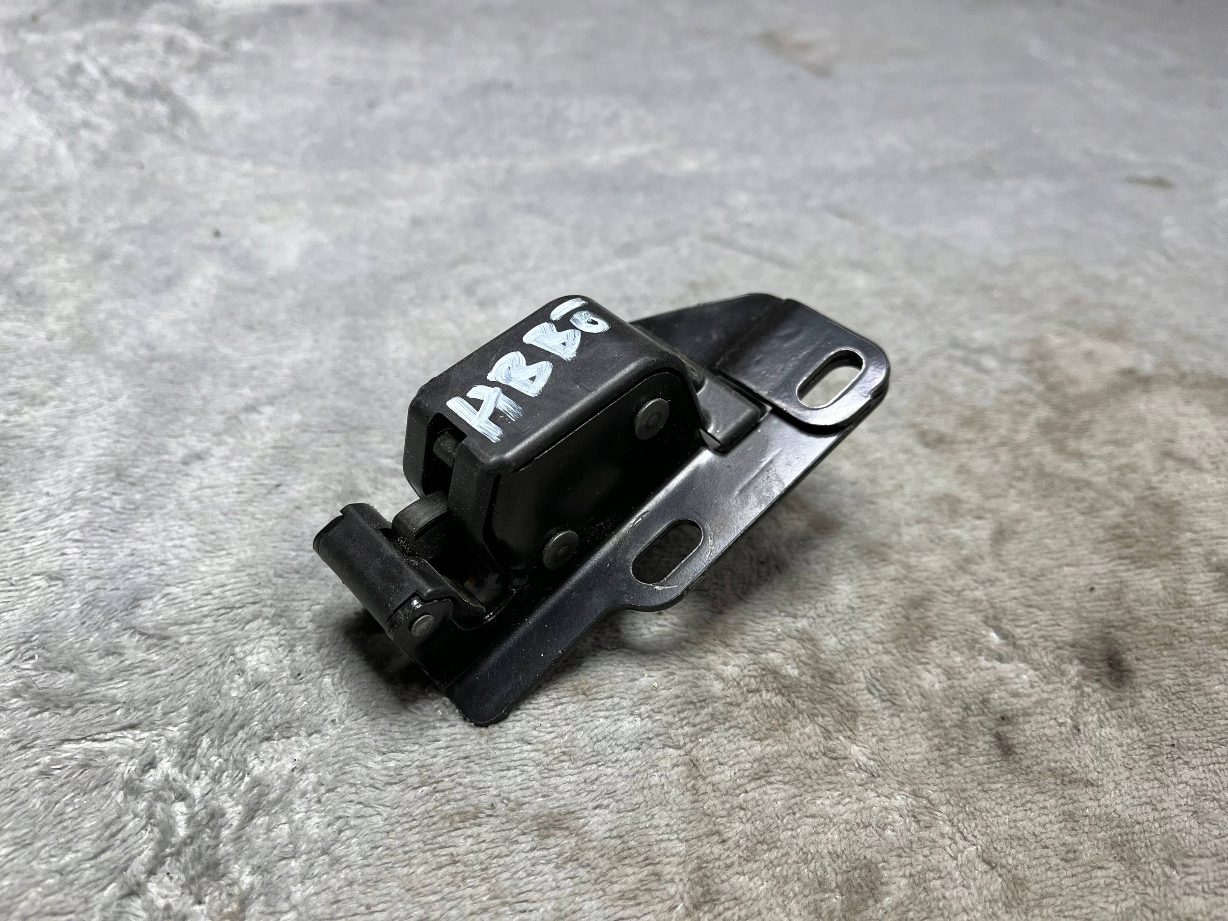 PEUGEOT 3008 lock bonnet boot 8719FS !J