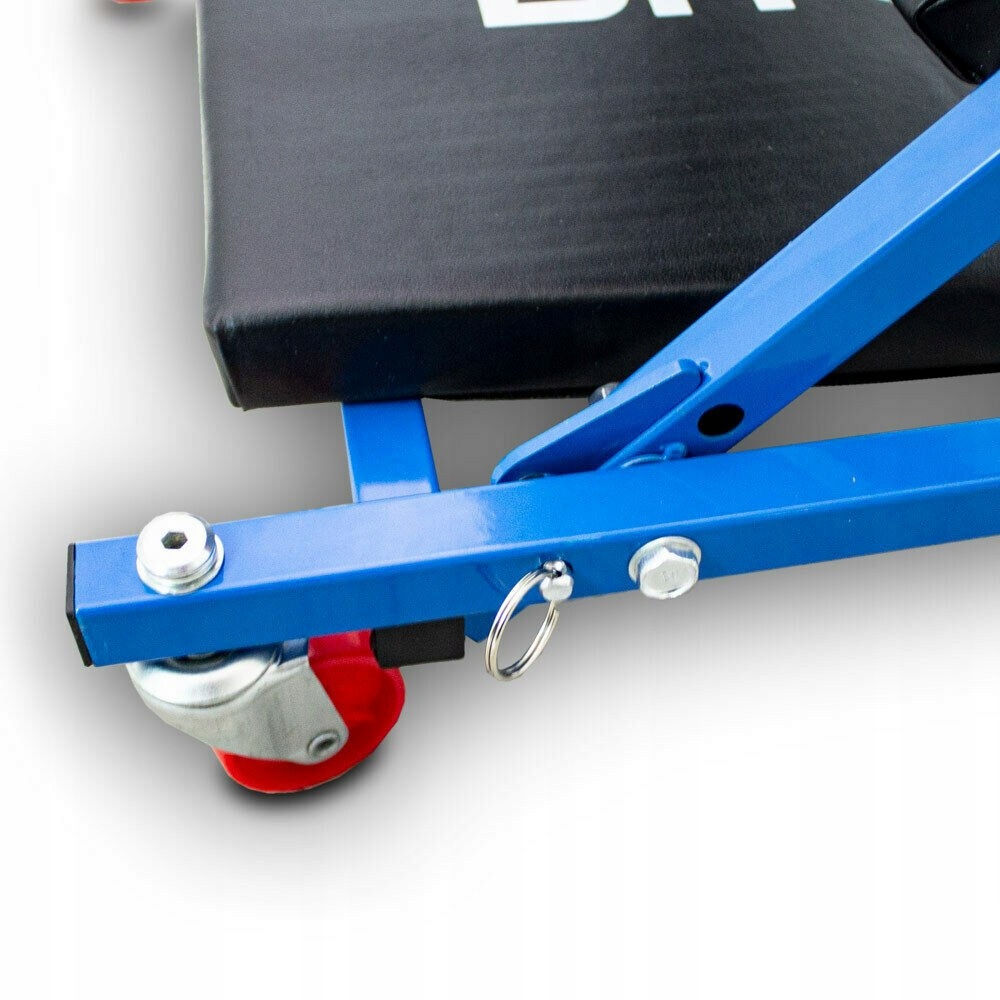 MOBILNA LEZANKA WARSZTATOWA SKLADANYA W SIEDZISKO Weight with packaging 6 3 kg