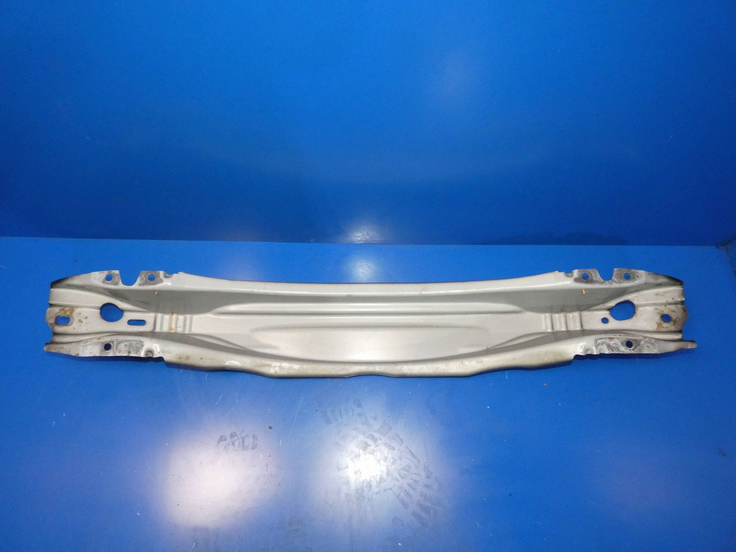 VOLVO XC60 and sider below bumper rear part rear