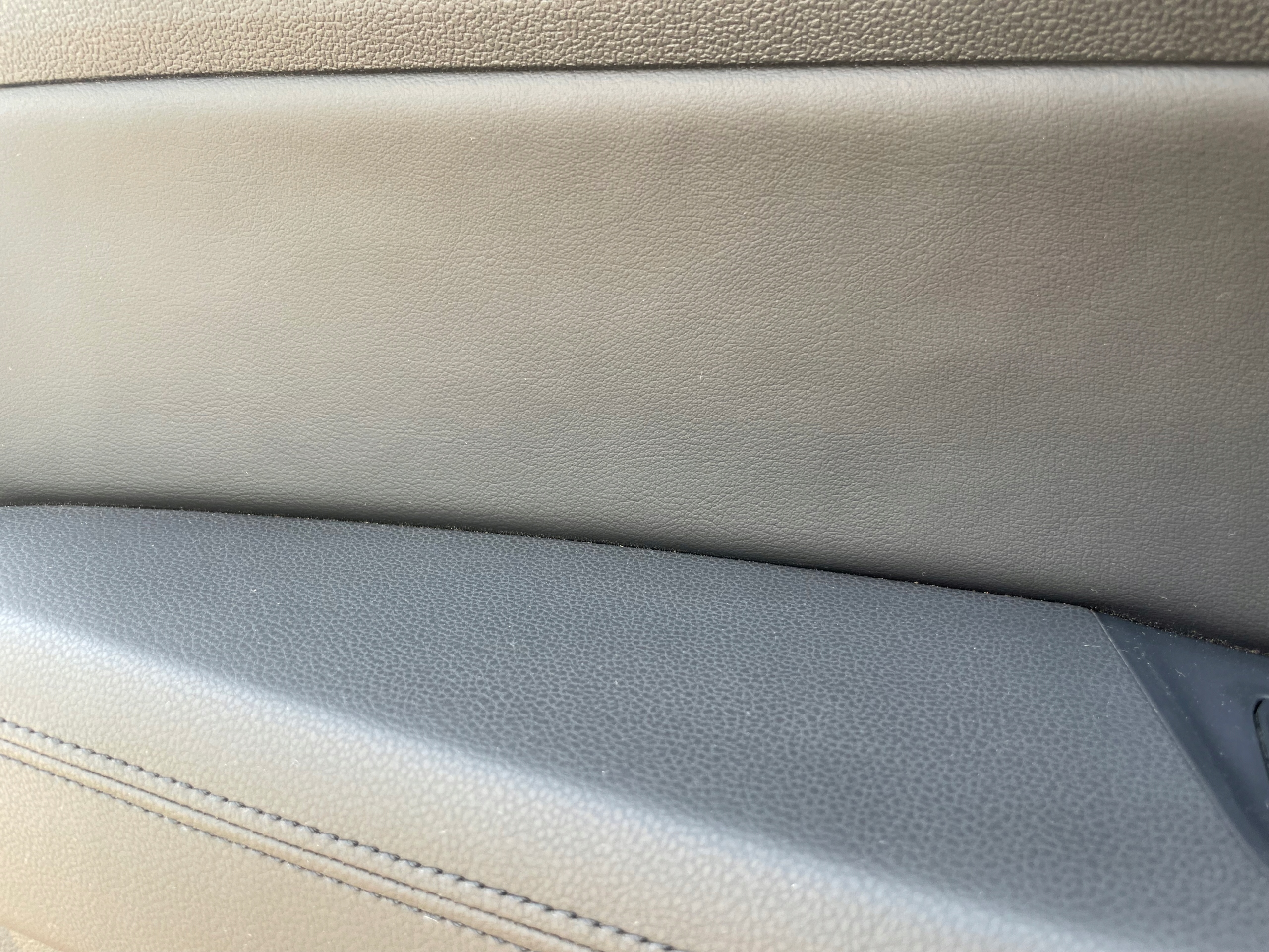 side PASSAT B8 sedan leather as new