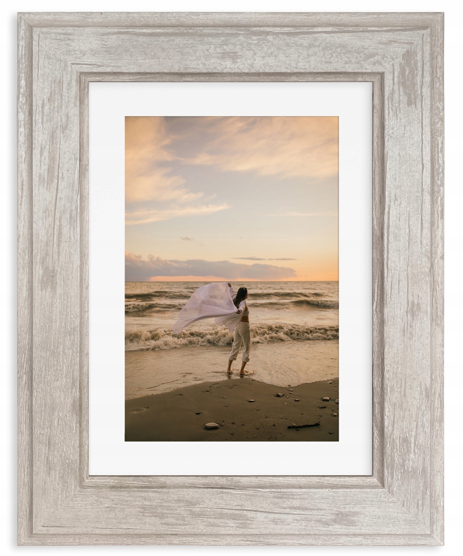 

Paryż ramka 18x24 passepartout zdjęć 13x18 szary