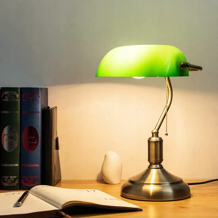 Retro Lampa: Teplé Světlo, Elegantní A Odolná, Ochrana Očí, Závit E27