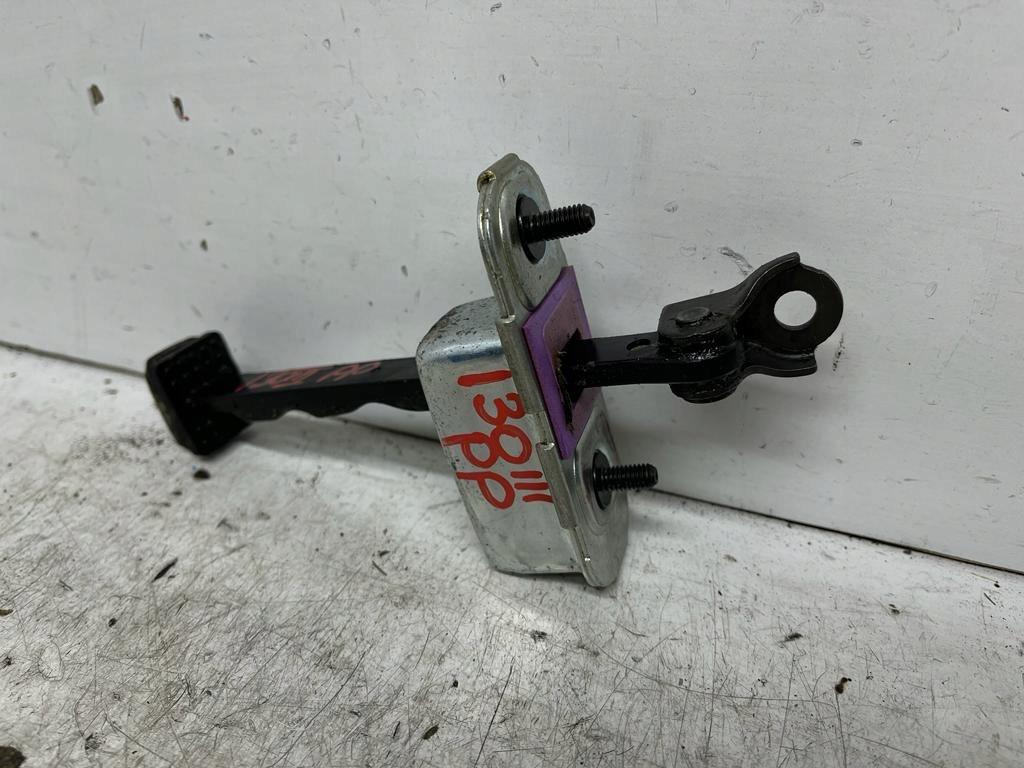 HYUNDAI I30 III limiter door right front 2017