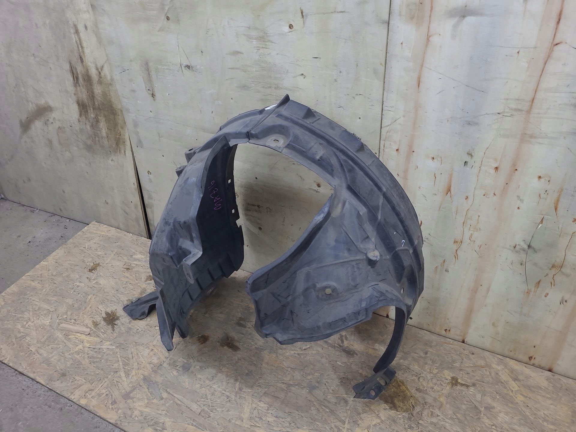 mudguard front left side Nissan X-Trail T32 2014 638424CB0A