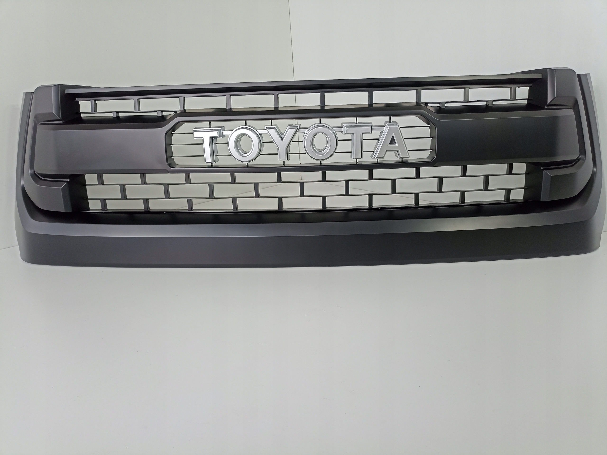 GRILL TOYOTA TUNDRA 14-21 ATRAPA CHŁODNICY