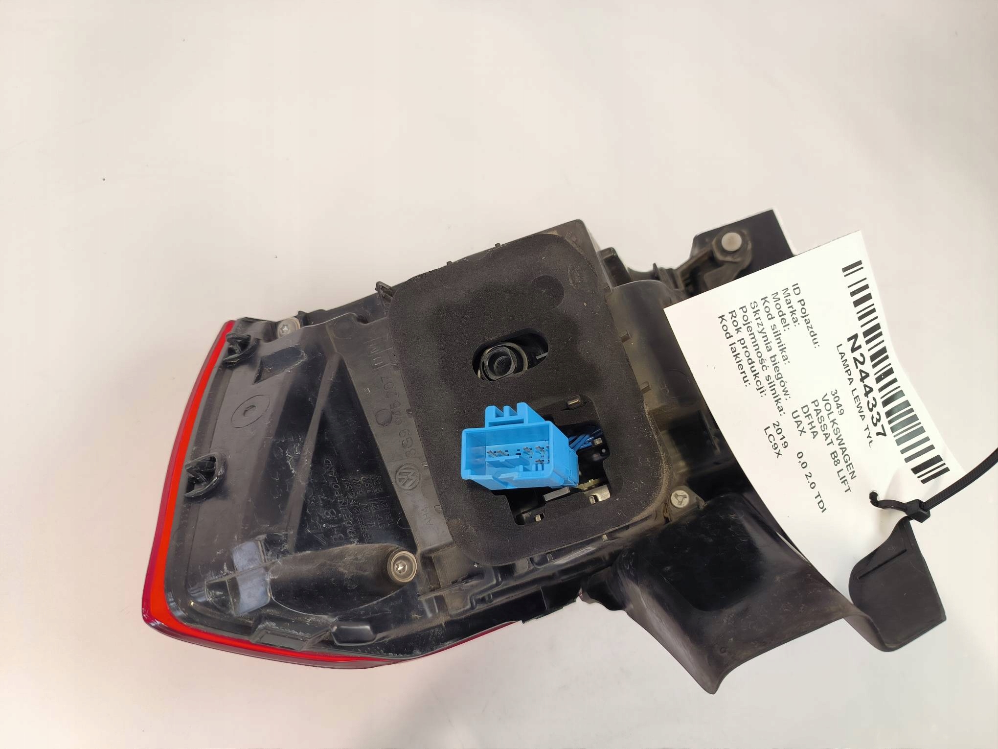 light left rear part 3G9945207H VOLKSWAGEN PASSAT B8 LIFT