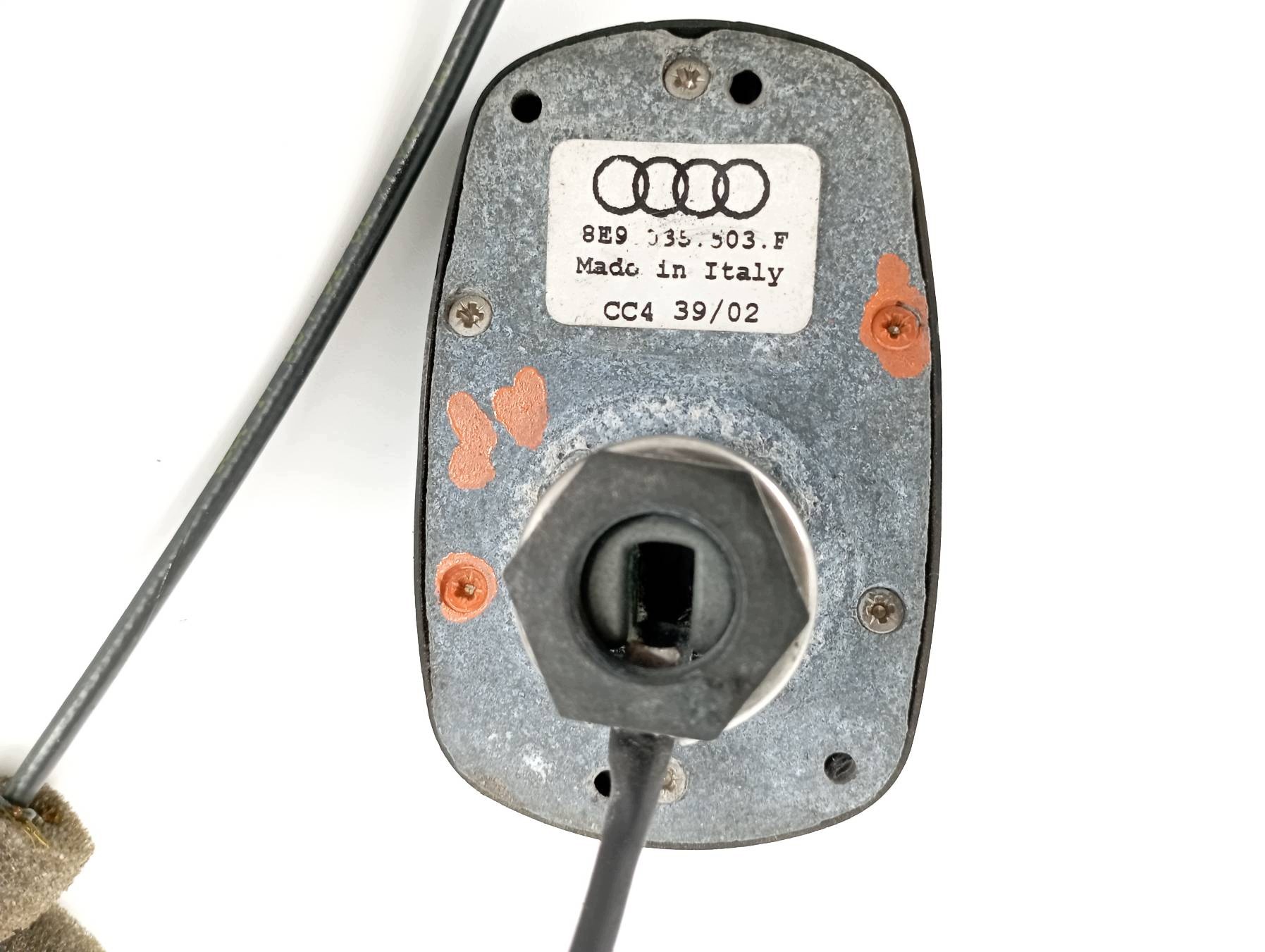 antenne karoserie 8E9035503 Audi A4 II (2000-2006) B6