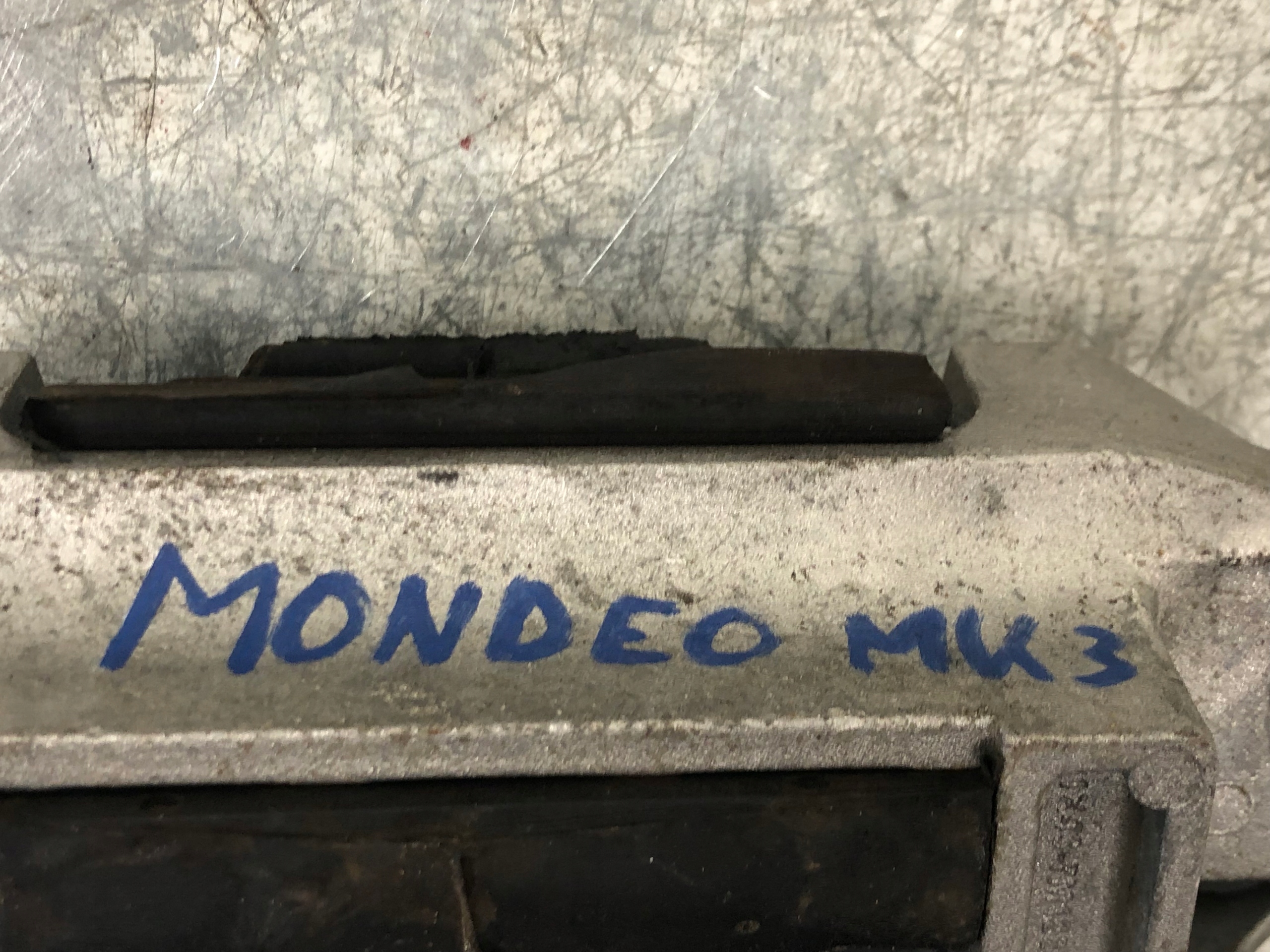 holder gearbox mounting FORD MONDEO MK3 1S71-7M122