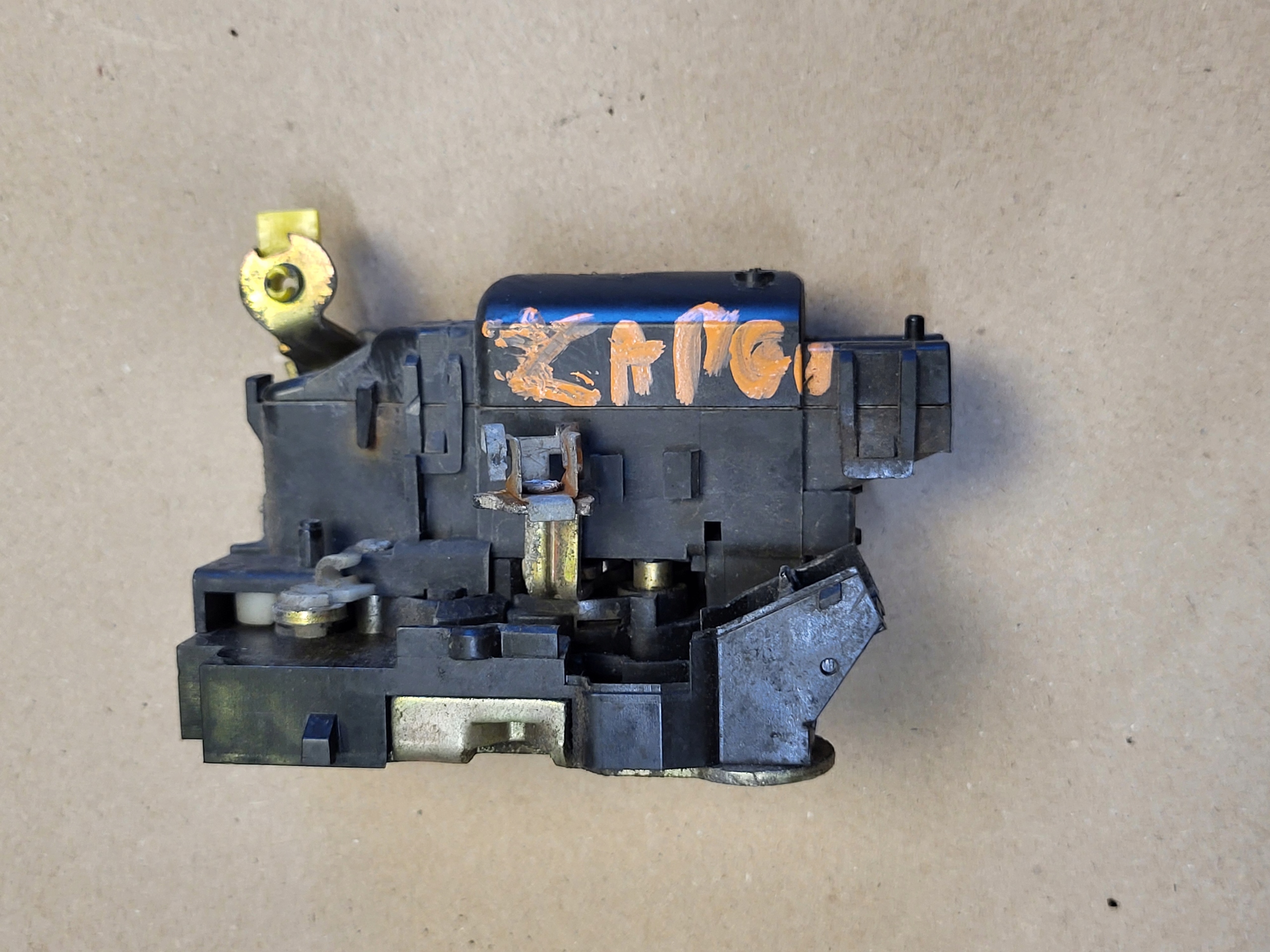 lock door right front RENAULT KANGOO and LIFT OE EU 2PIN