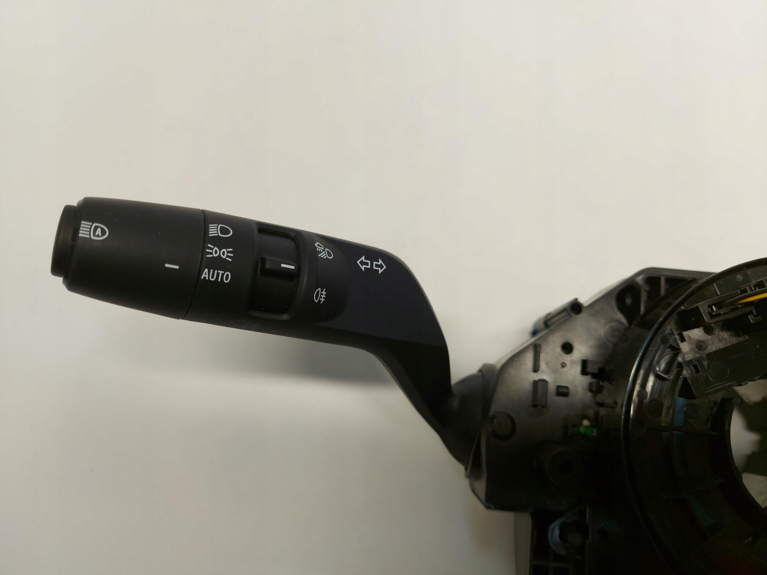 RENAULT Austral E steering wheel levers and controls ring airbag 255542881R