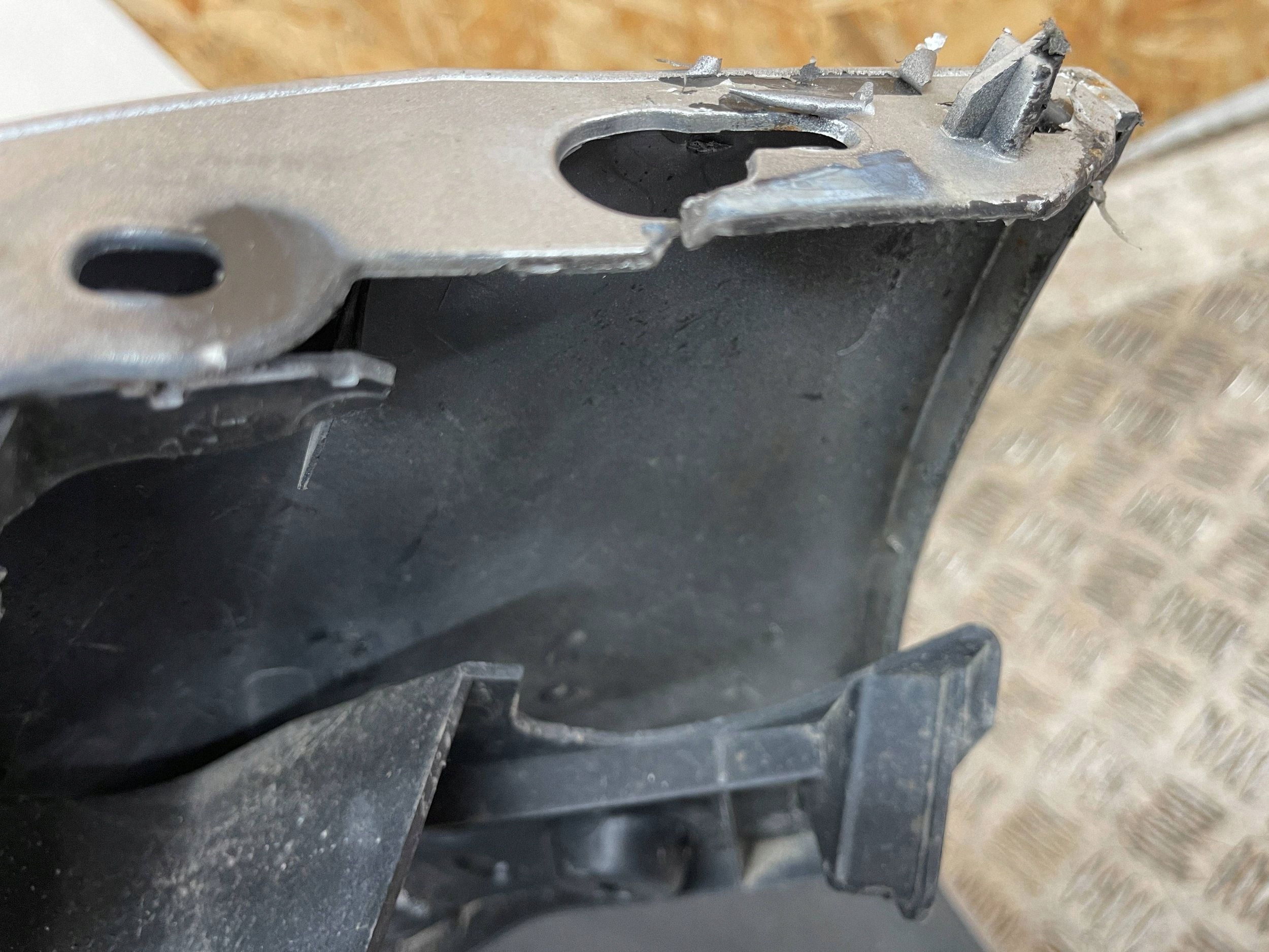 frontstoßstange vorne PEUGEOT 207 LIFT 09- 9688071577