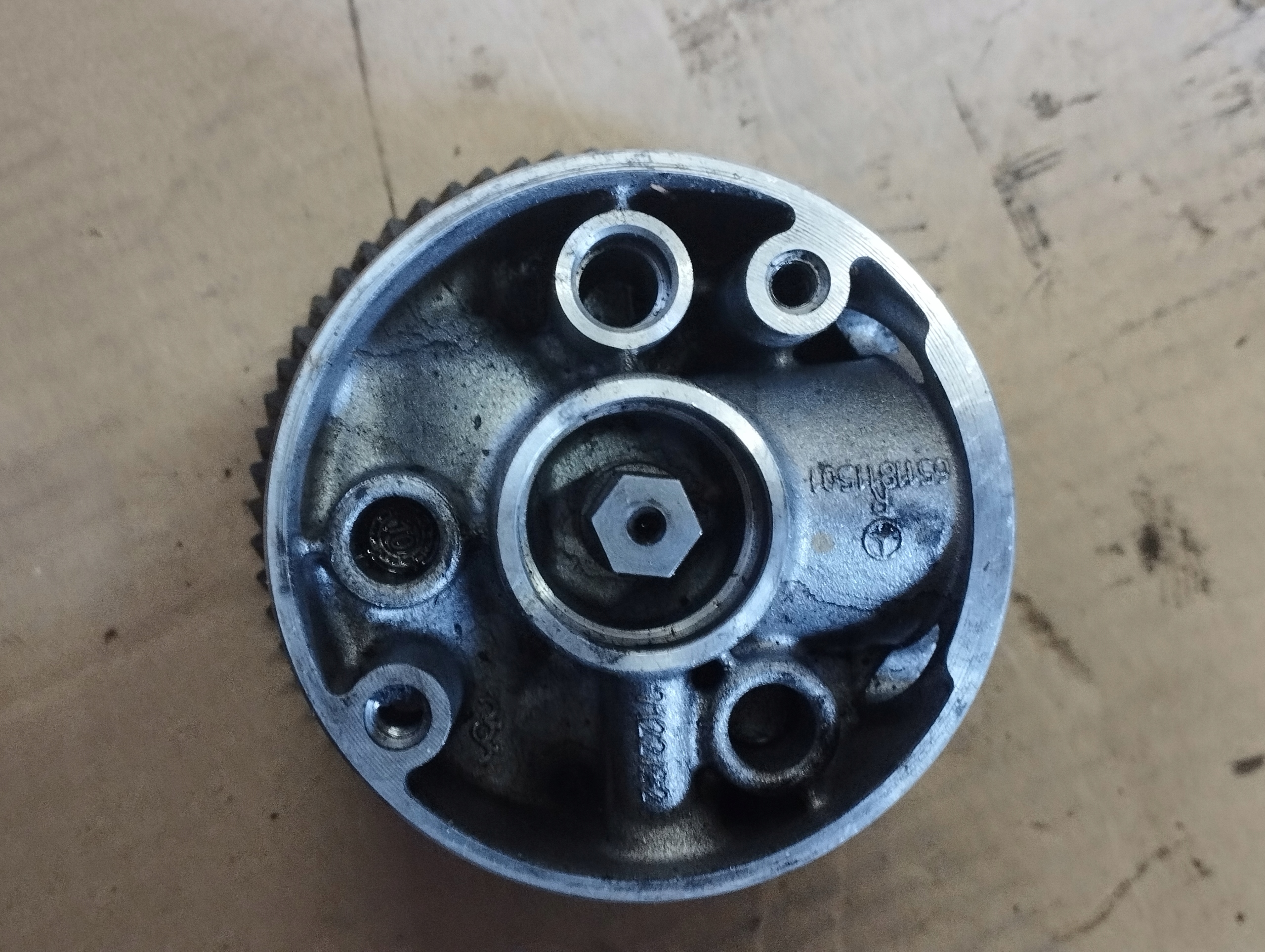 POMPA OLEJU MERCEDES SPRINTER 2.2 CDI| A6511810312 Typ samochodu Samochody osobowe