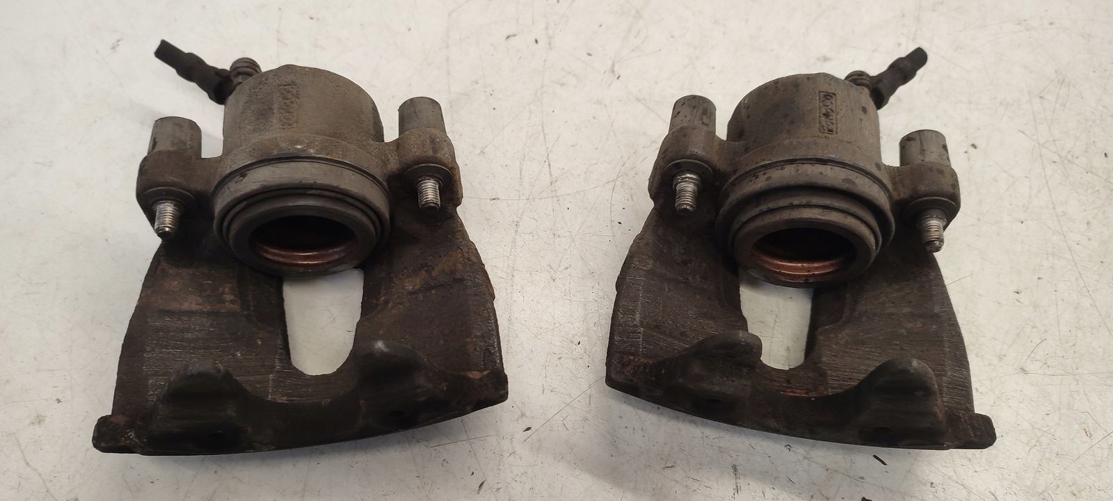caliper front front right left Ford Focus MK3 1,0 Ecoboost