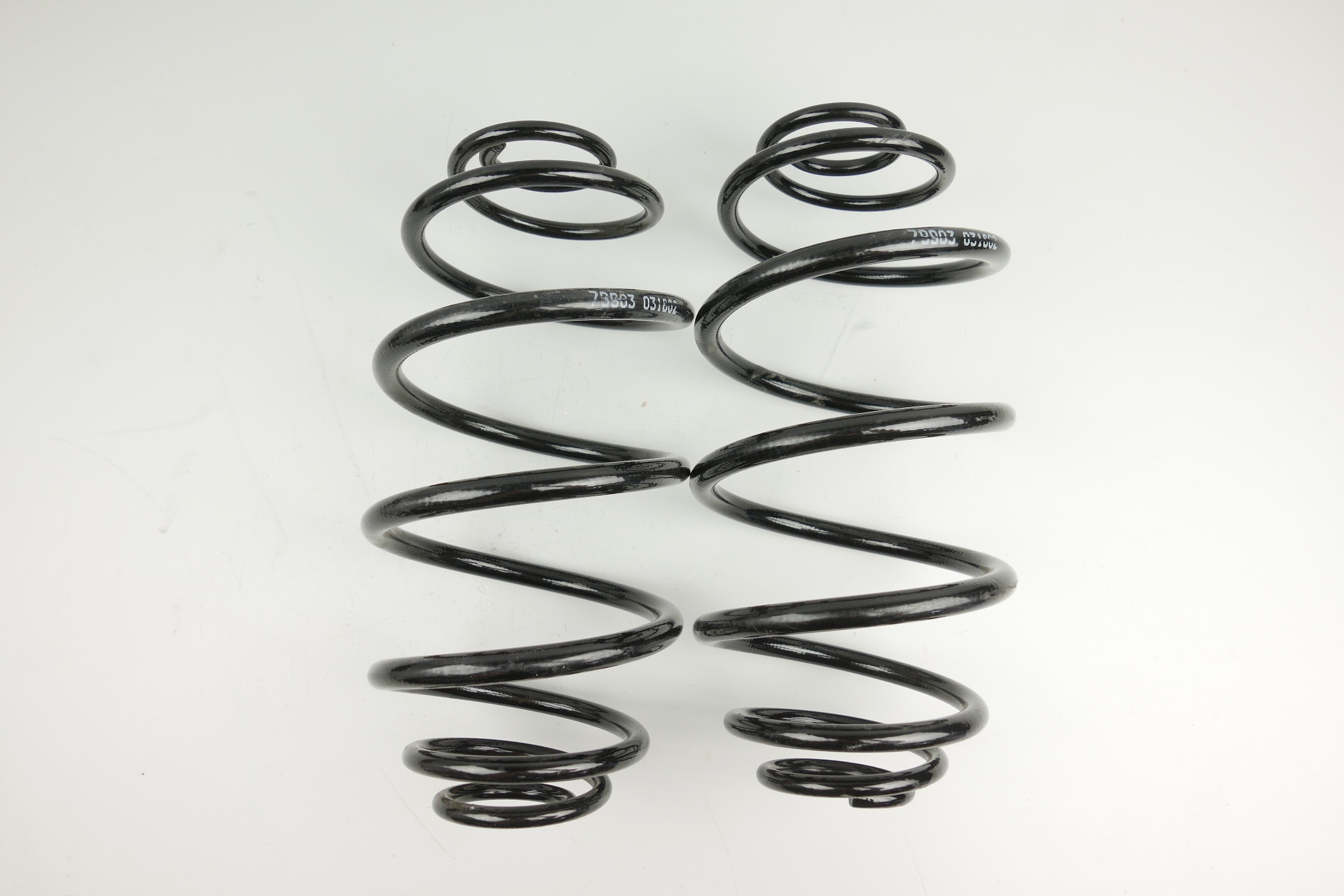 LESJOFORS SPREZYNY ZAWIESZENIA TYL OPEL ASTRA G Type of suspension standard