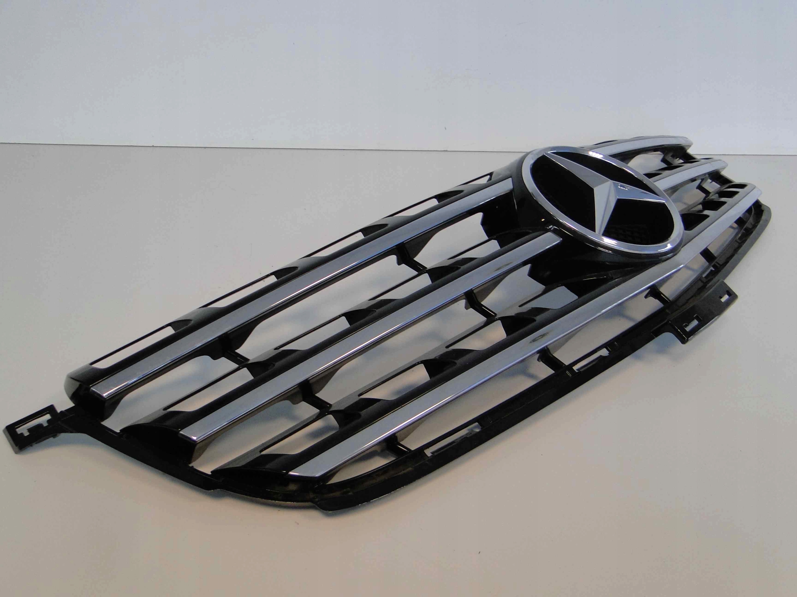 MERCEDES ML W166 166 GRILL ATRAPA BEZ RADARU Numer katalogowy części A1668800985