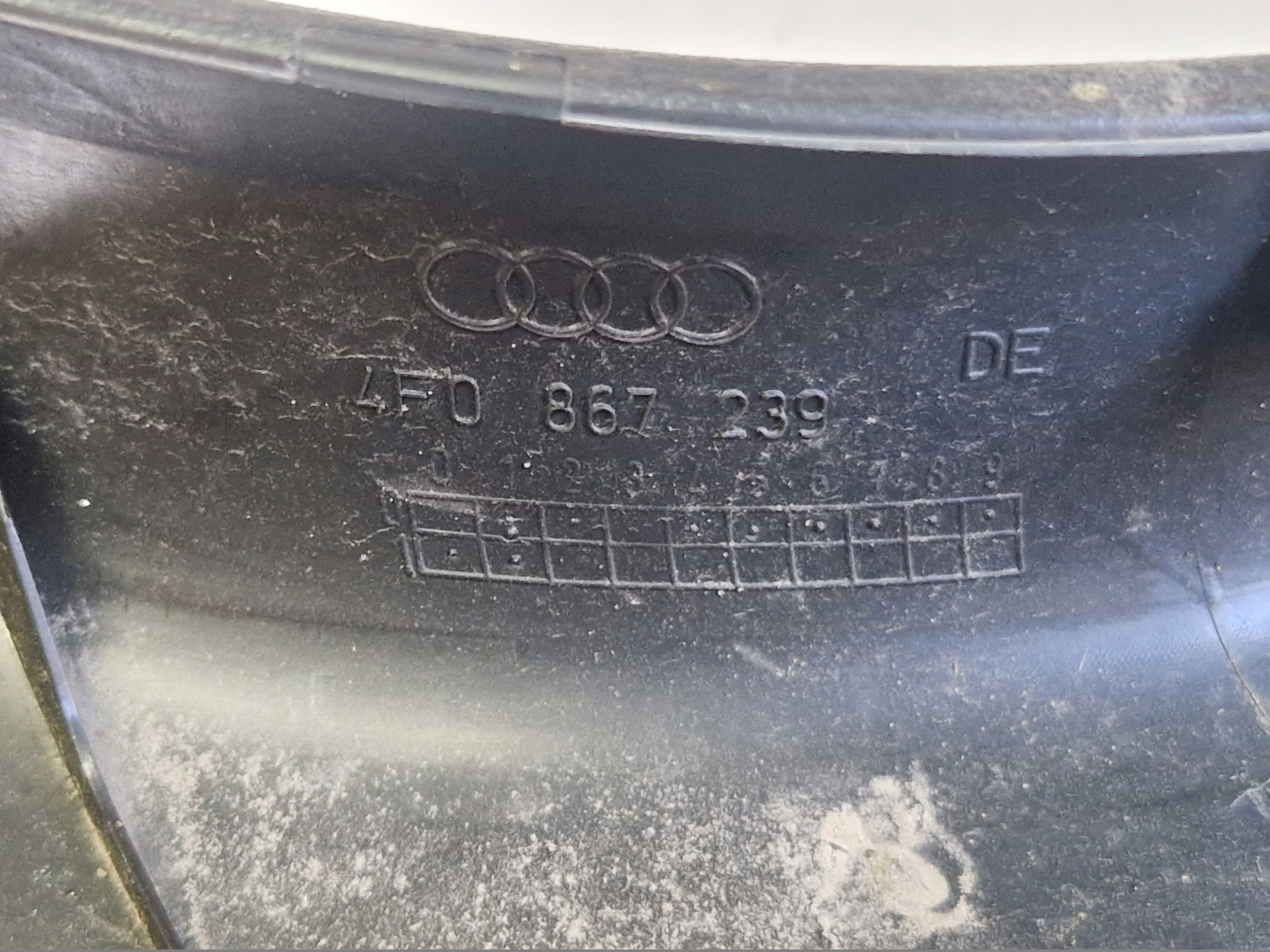 cover side SLUPKA left AUDI A6 C6 A6C6 4F0867239