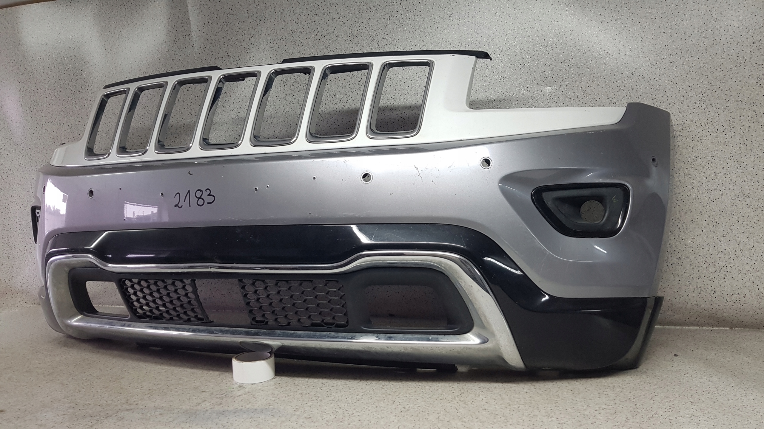 JEEP GRAND CHEROKEE WK2 2013 - bumper front 2183
